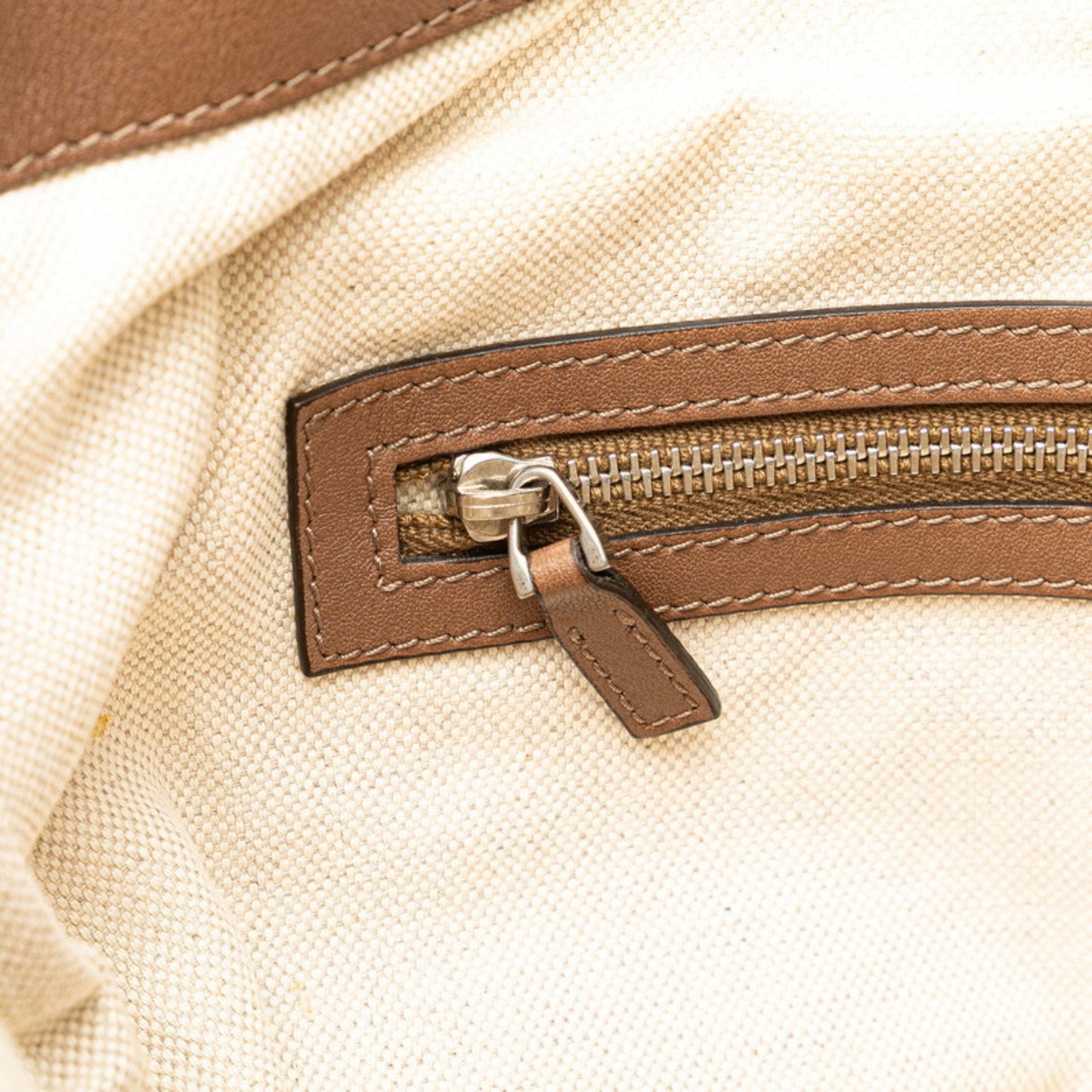 Gucci Brown Leather Shoulder Bag ( )