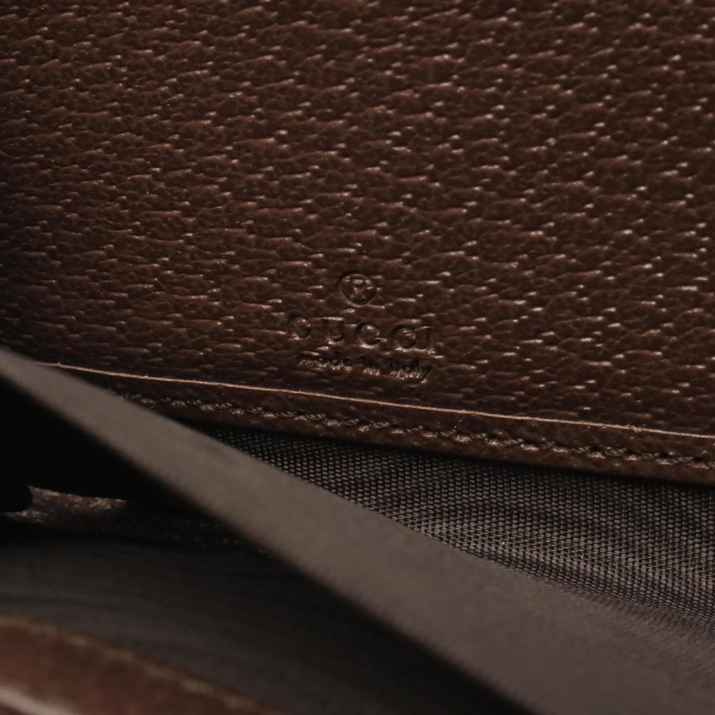 Gucci Beige Brown Multi-Color Gg Supreme Leather Long Wallet (Bi-Fold) ( )