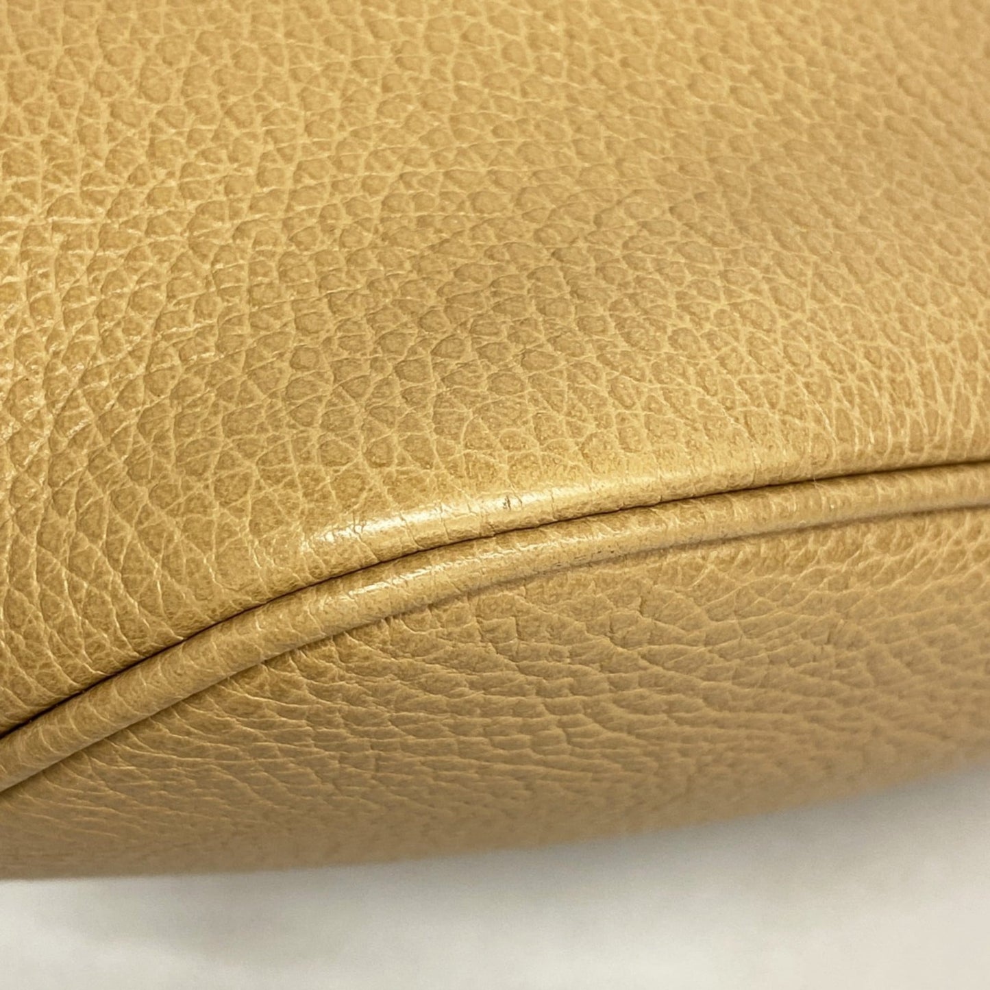 Gucci Brown Leather Handbag ( )