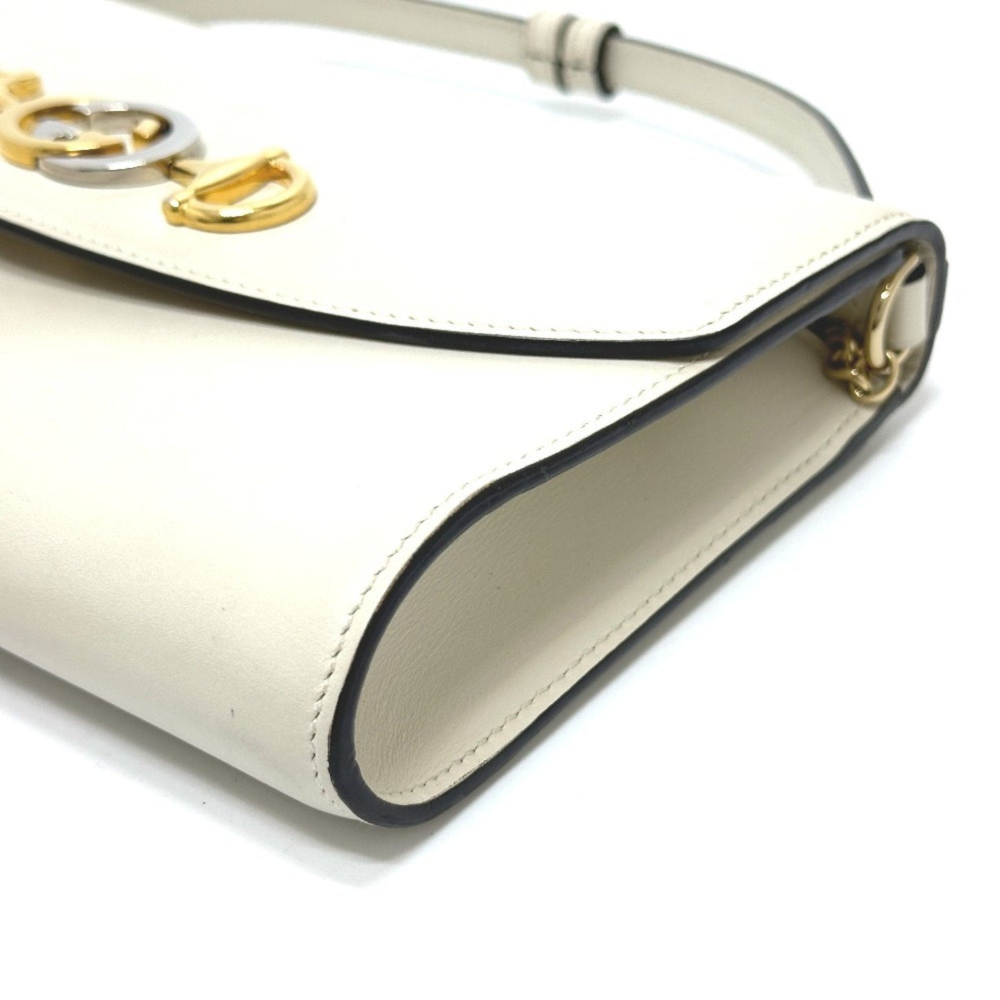 Gucci Off-White Leather Shoulder Bag ( )