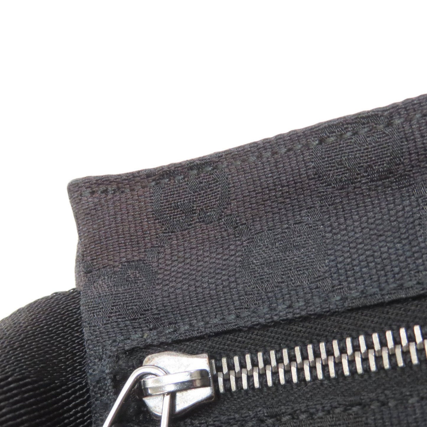 Gucci Black Canvas Fanny Pack Sling Bag ( )