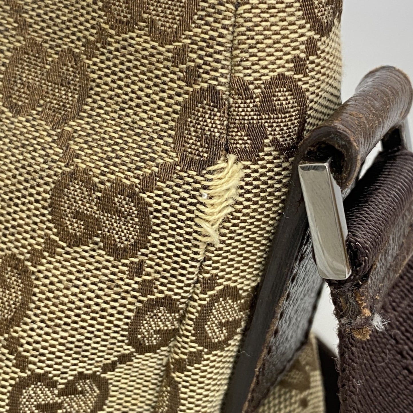 Gucci Brown Canvas Shoulder Bag ( )