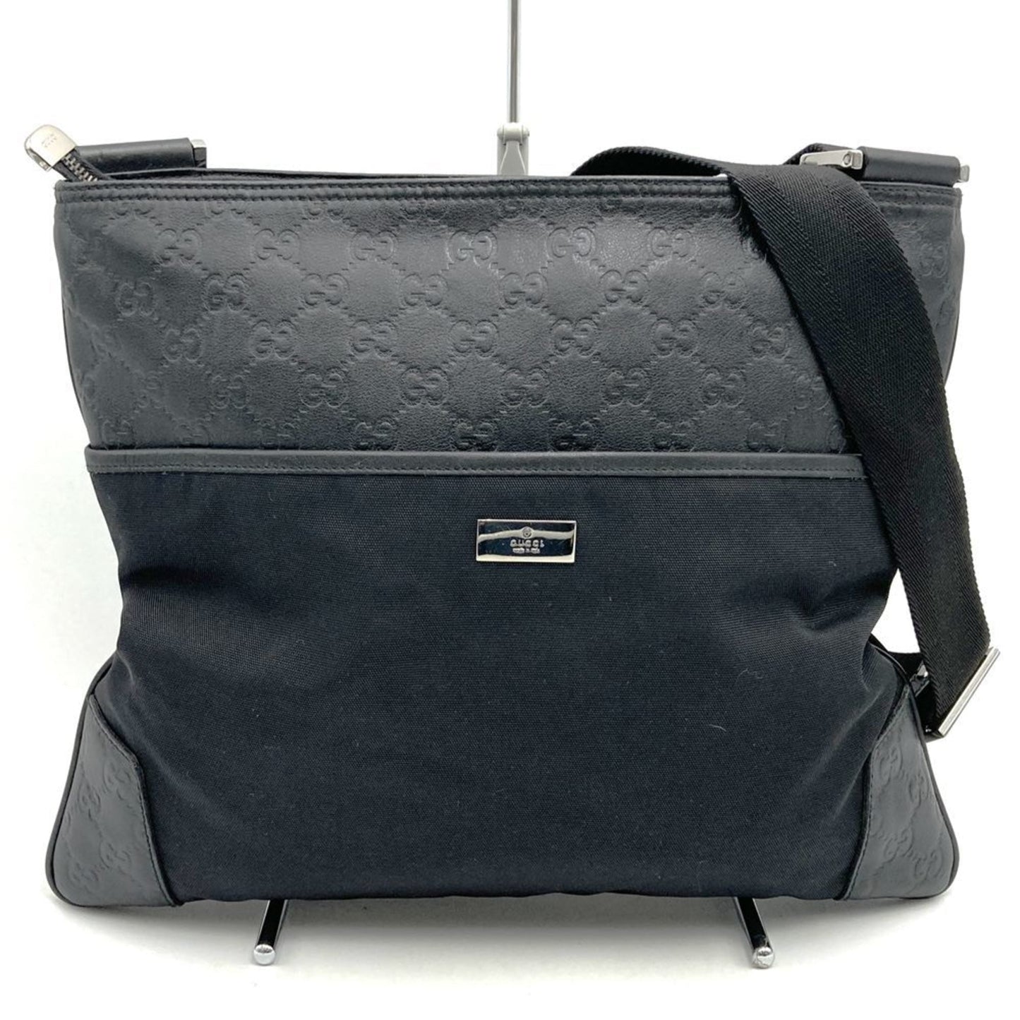 Gucci Black Nylon Leather Shoulder Bag ( )