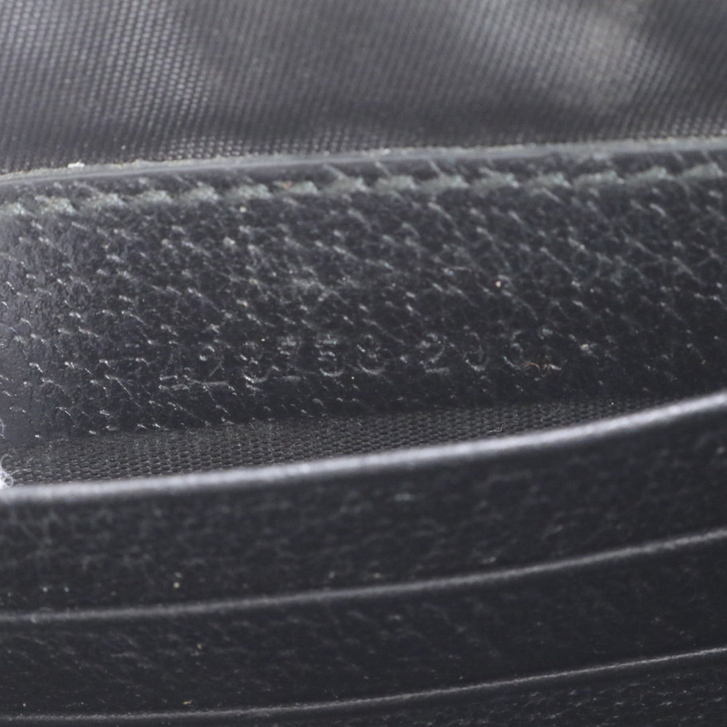 Gucci Black Leather Pouch ( )