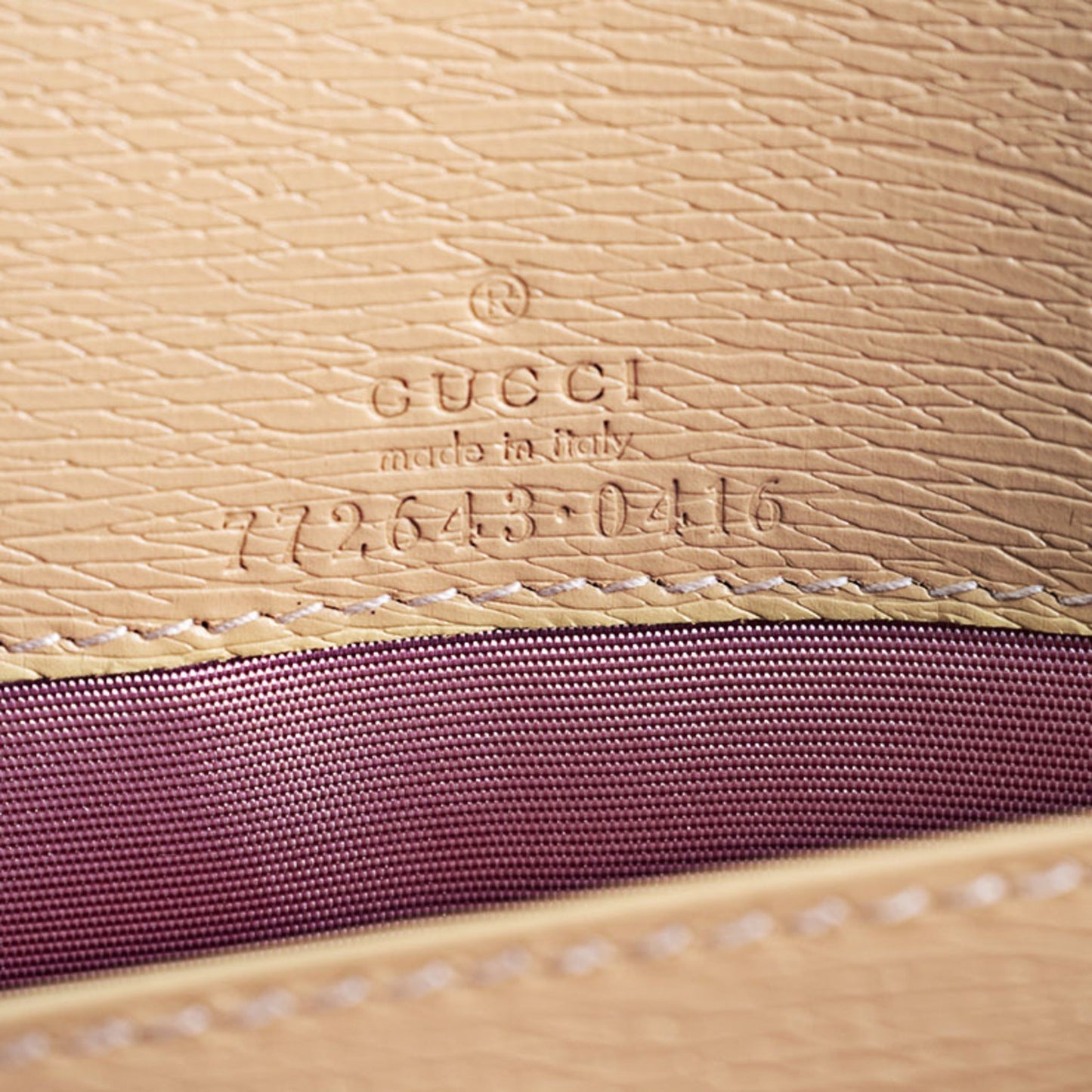 Gucci Pale Orange Leather Shoulder Bag ( )