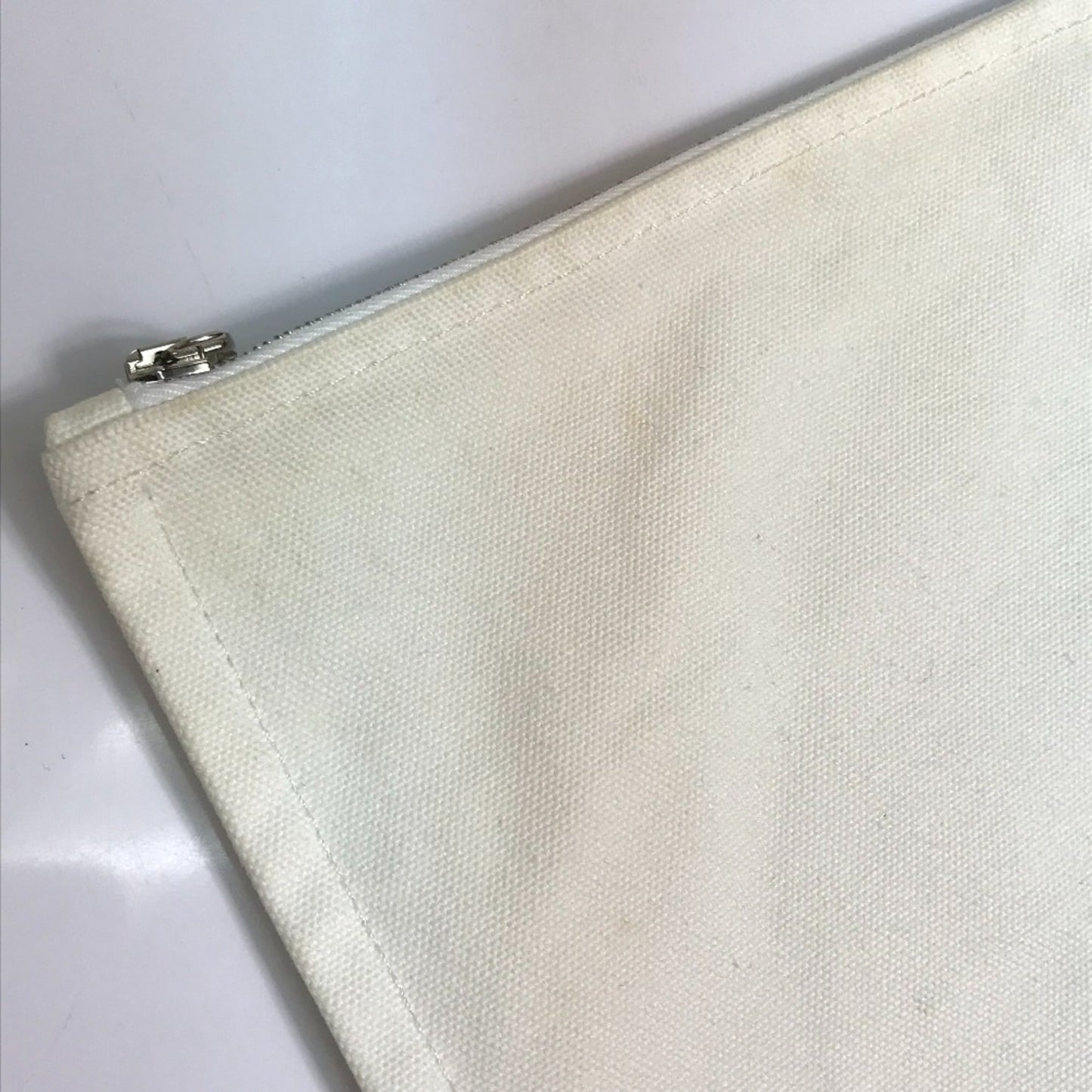 Hermes Off-White Cotton Pouch ( )