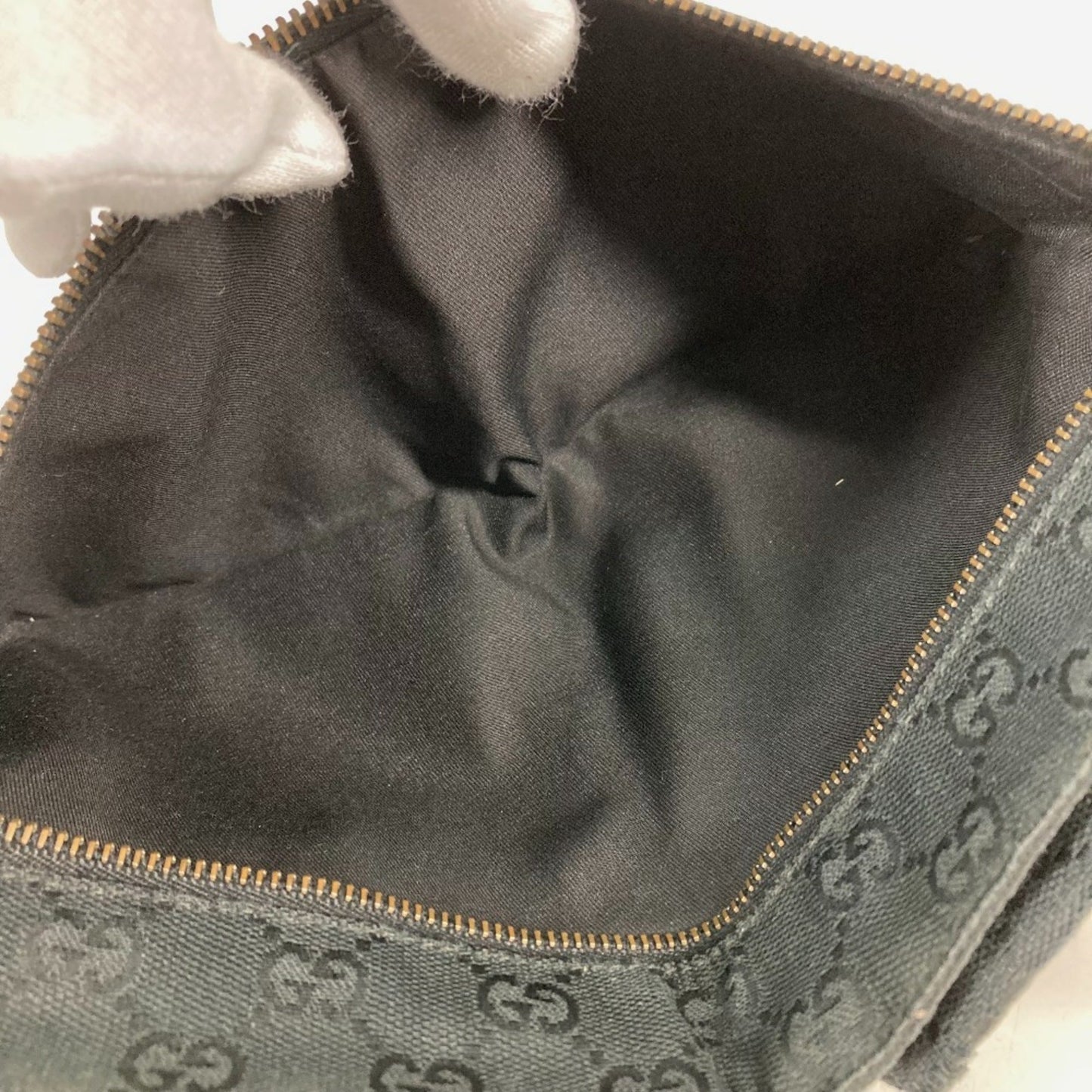 Gucci Black Gg Canvas Leather Fanny Pack Sling Bag ( )