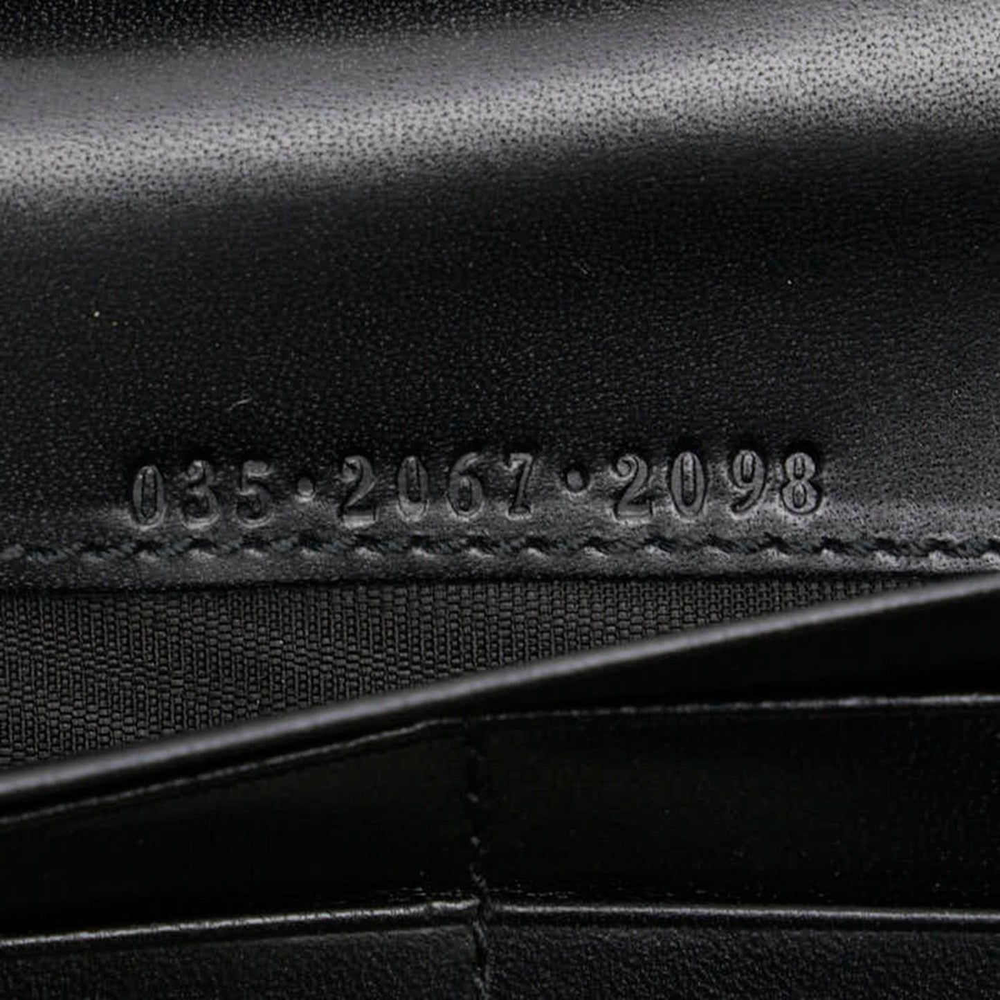 Gucci Black Leather Long Wallet (Bi-Fold) ( )