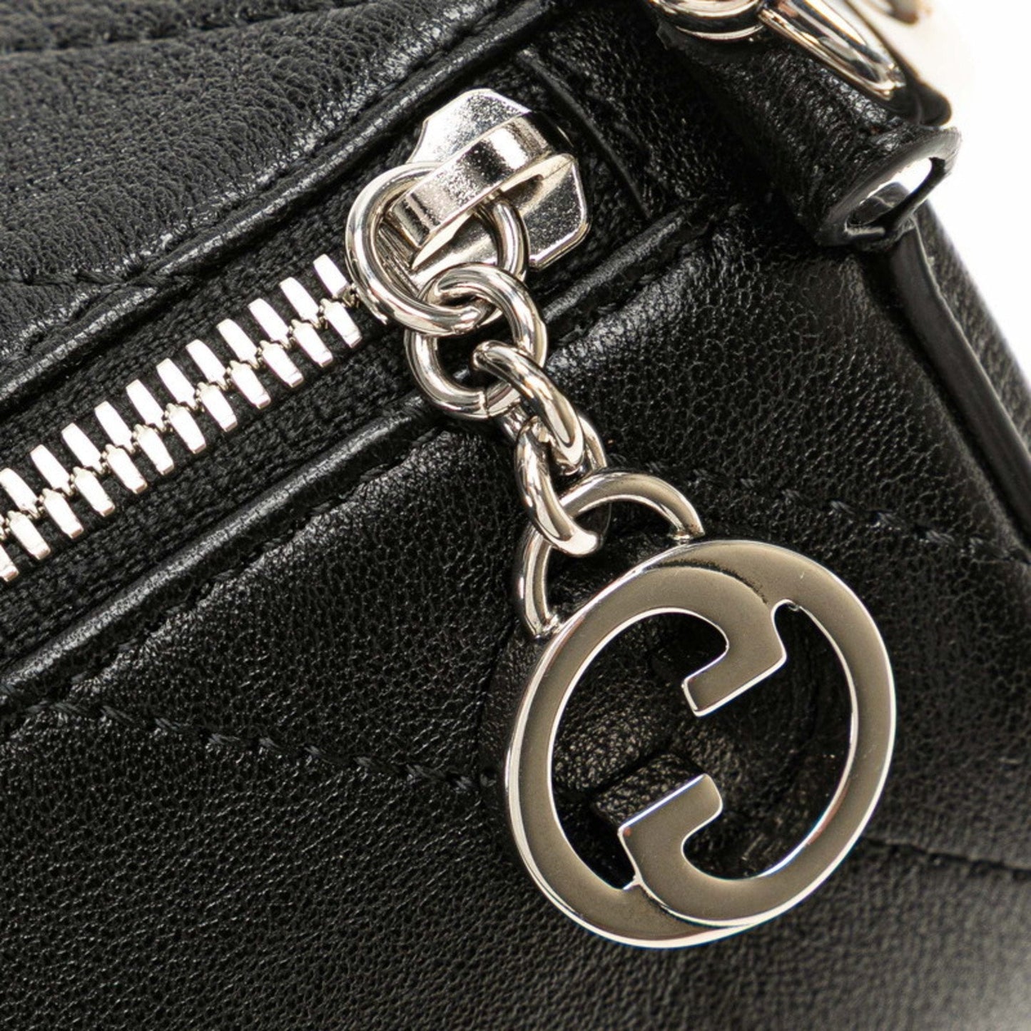 Gucci Black Leather Shoulder Bag ( )