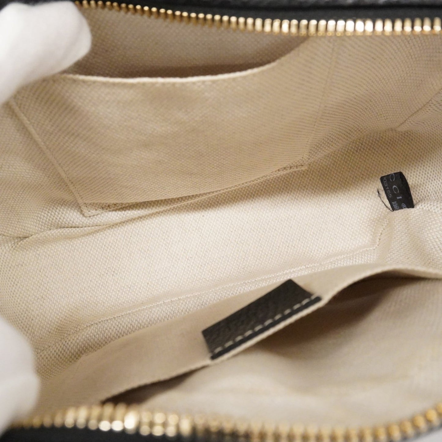 Gucci Black Leather Shoulder Bag ( )