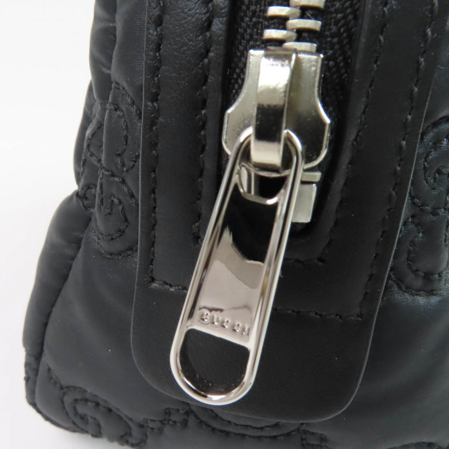 Gucci Black Purple Nylon Pouch ( )
