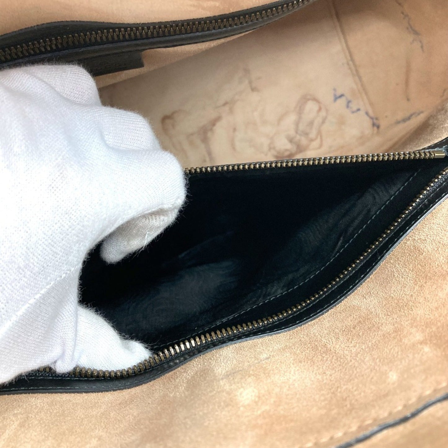 Gucci Black Leather Boston Bag Shoulder Bag ( )