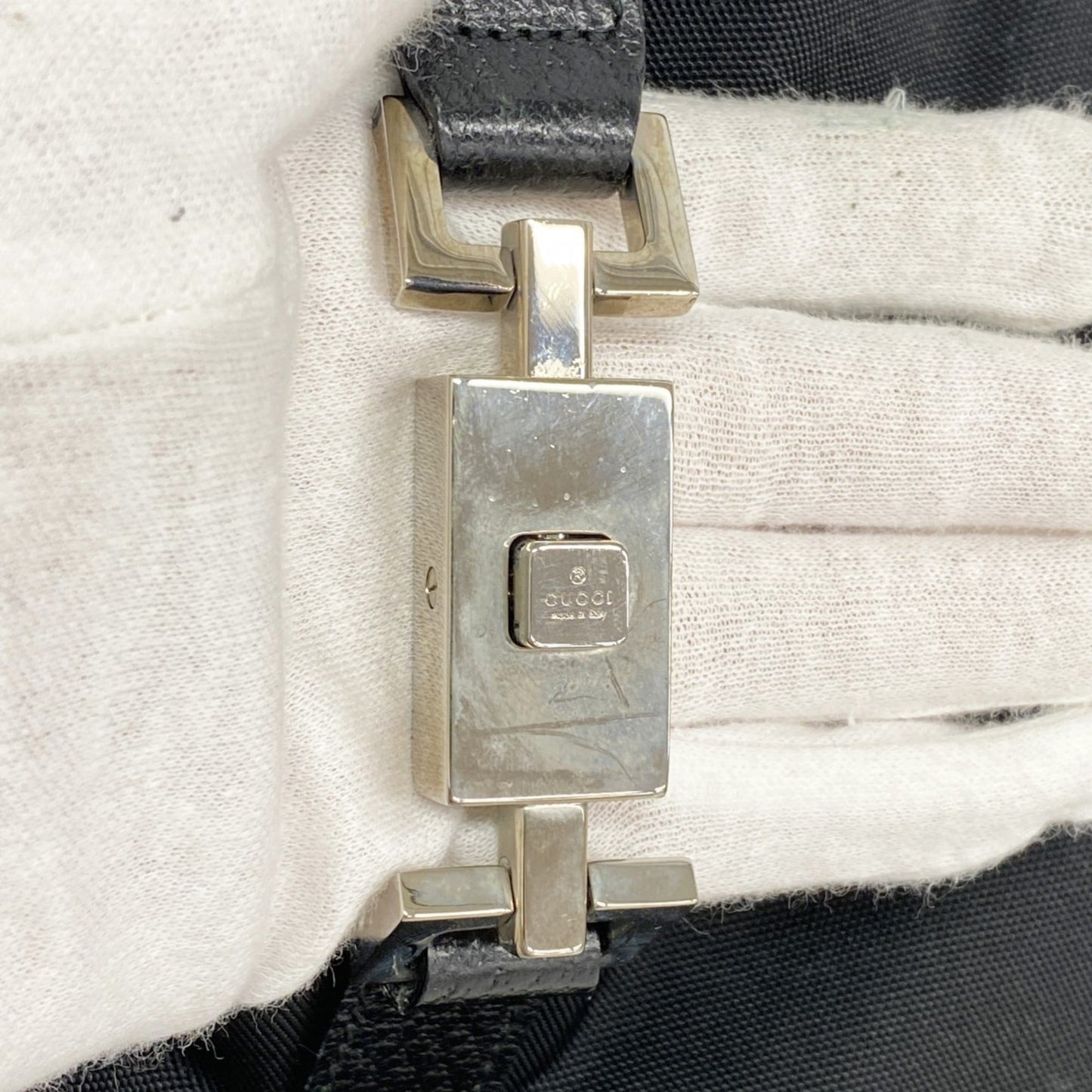Gucci Black Nylon Shoulder Bag ( )