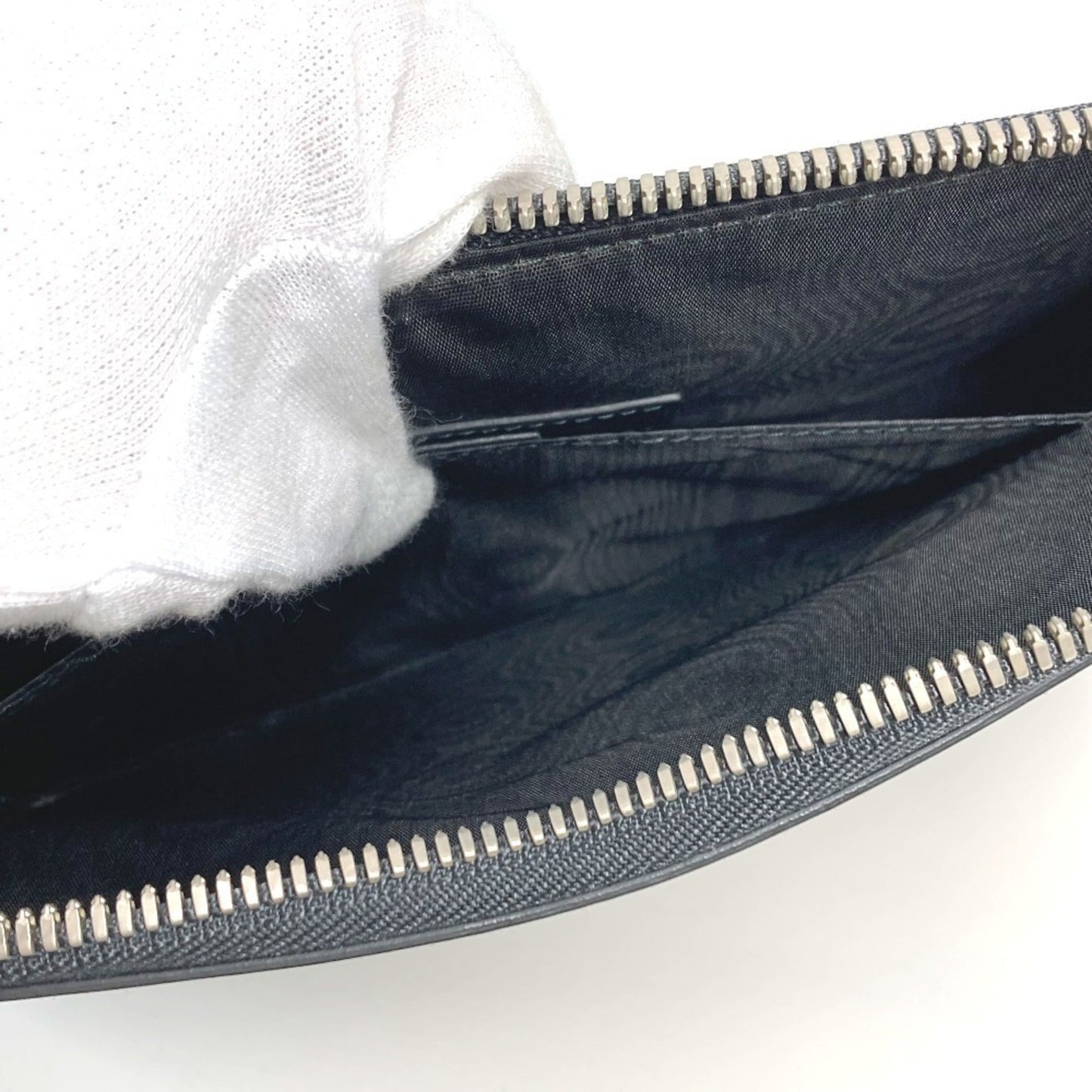 Gucci Black Leather Clutch Bag Pouch ( )