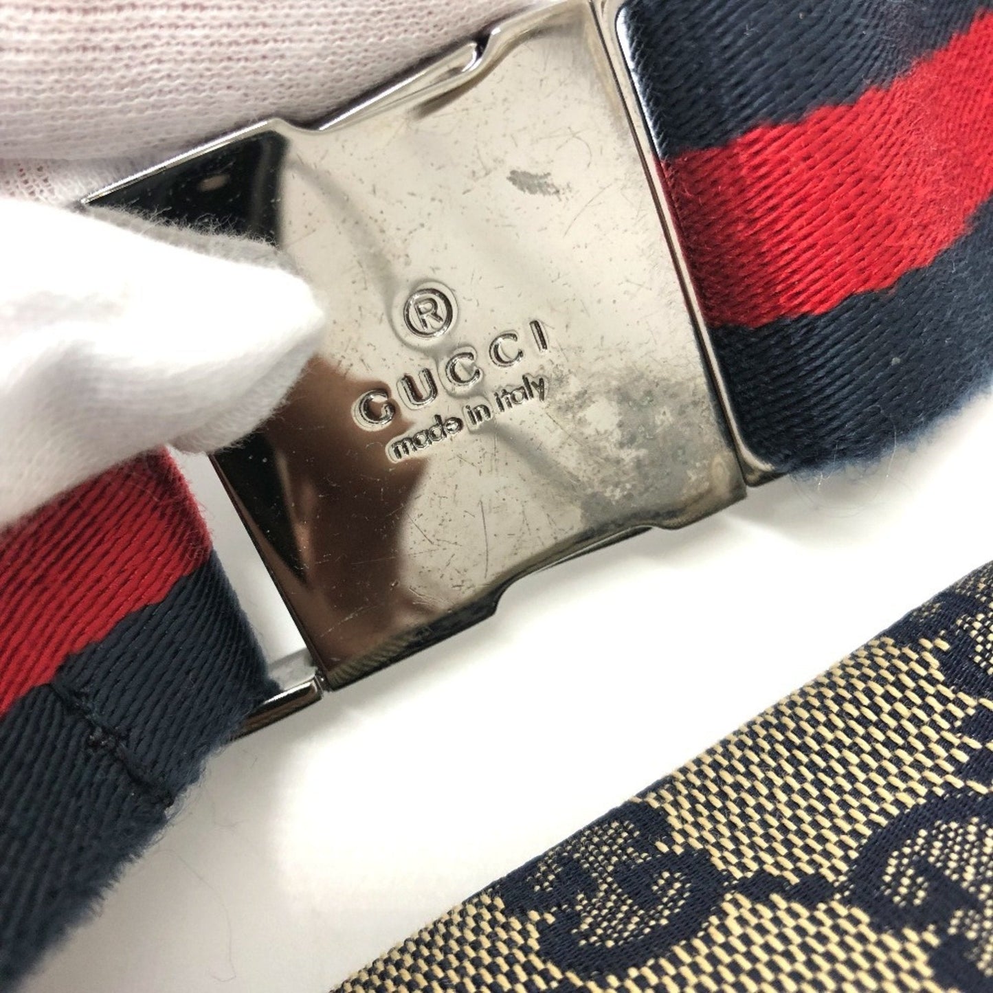 Gucci Red Color Gg Canvas Leather Fanny Pack Sling Bag ( )
