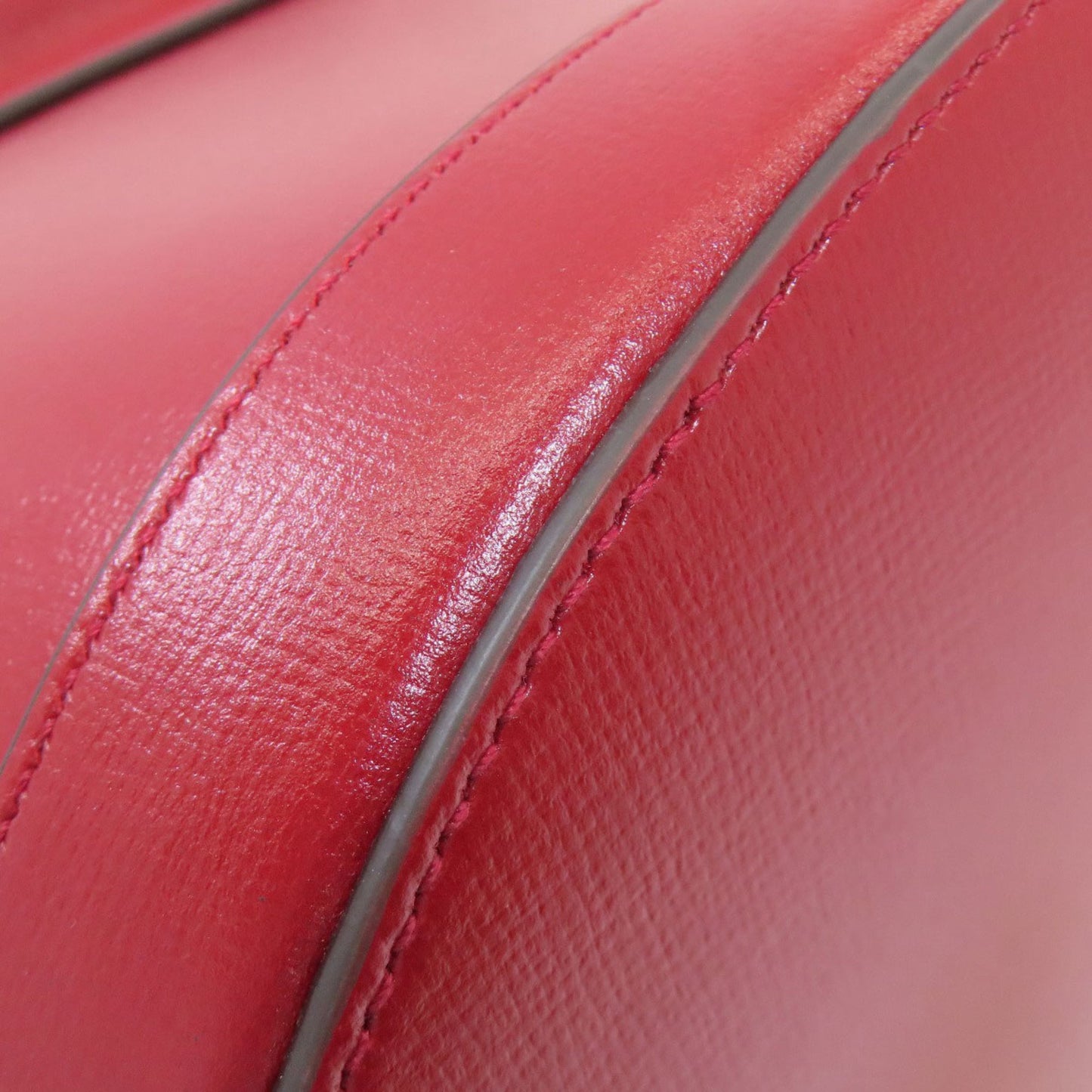 Gucci Red Color Leather Shoulder Bag ( )