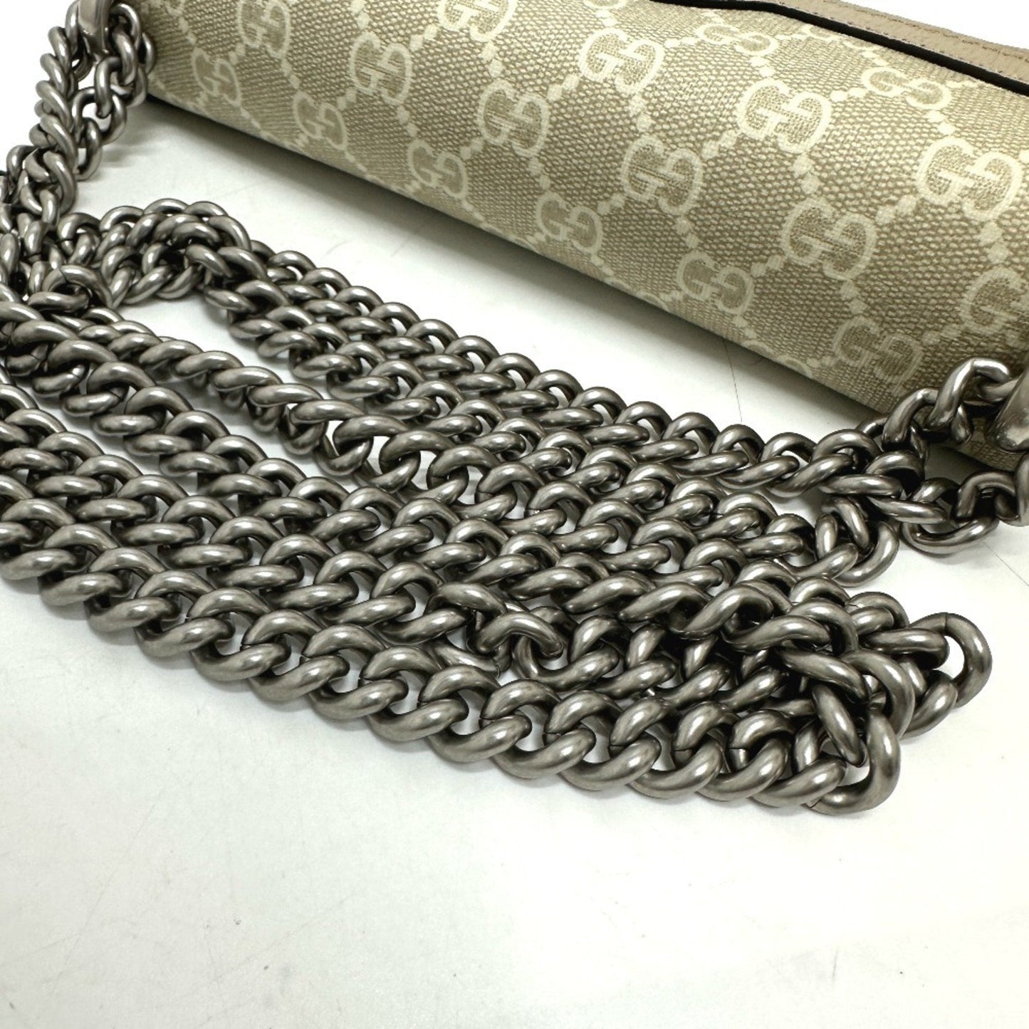 Gucci Beige Gg Supreme Shoulder Bag ( )