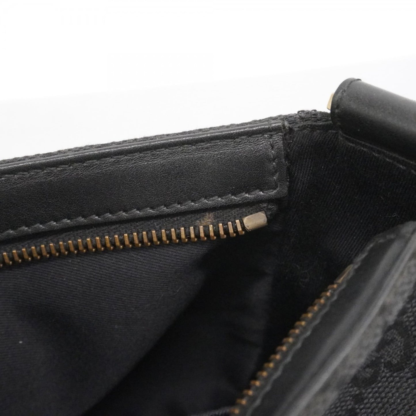Gucci Black Canvas Pouch ( )