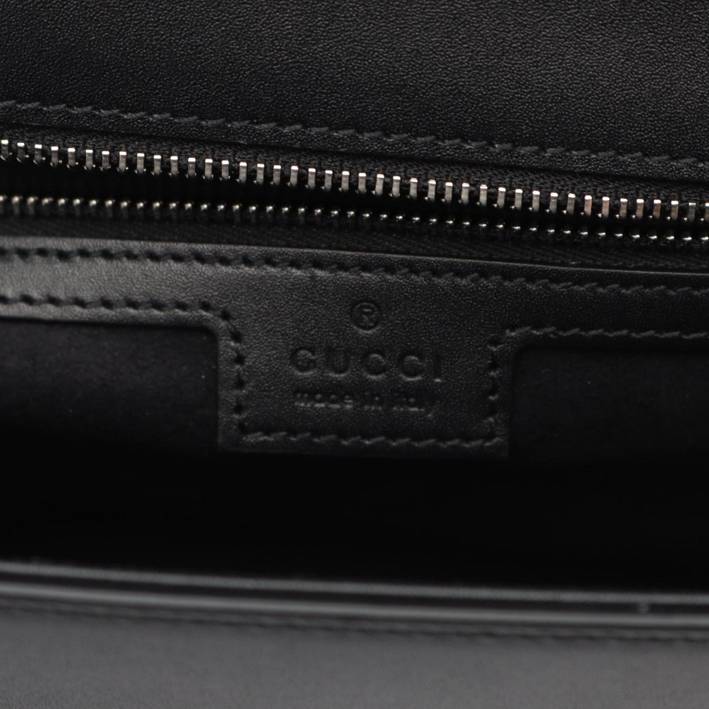 Gucci Black Leather Shoulder Bag ( )