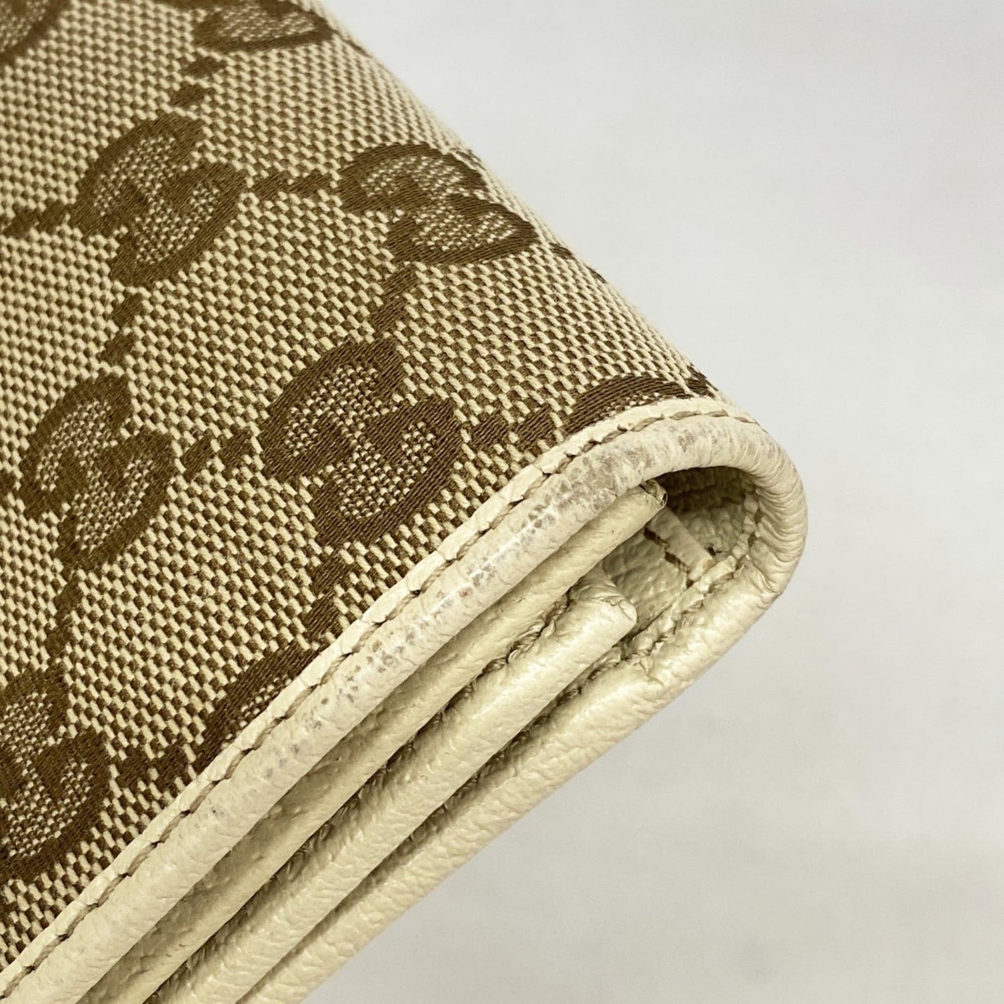 Gucci Brown Canvas Long Wallet (Bi-Fold) ( )