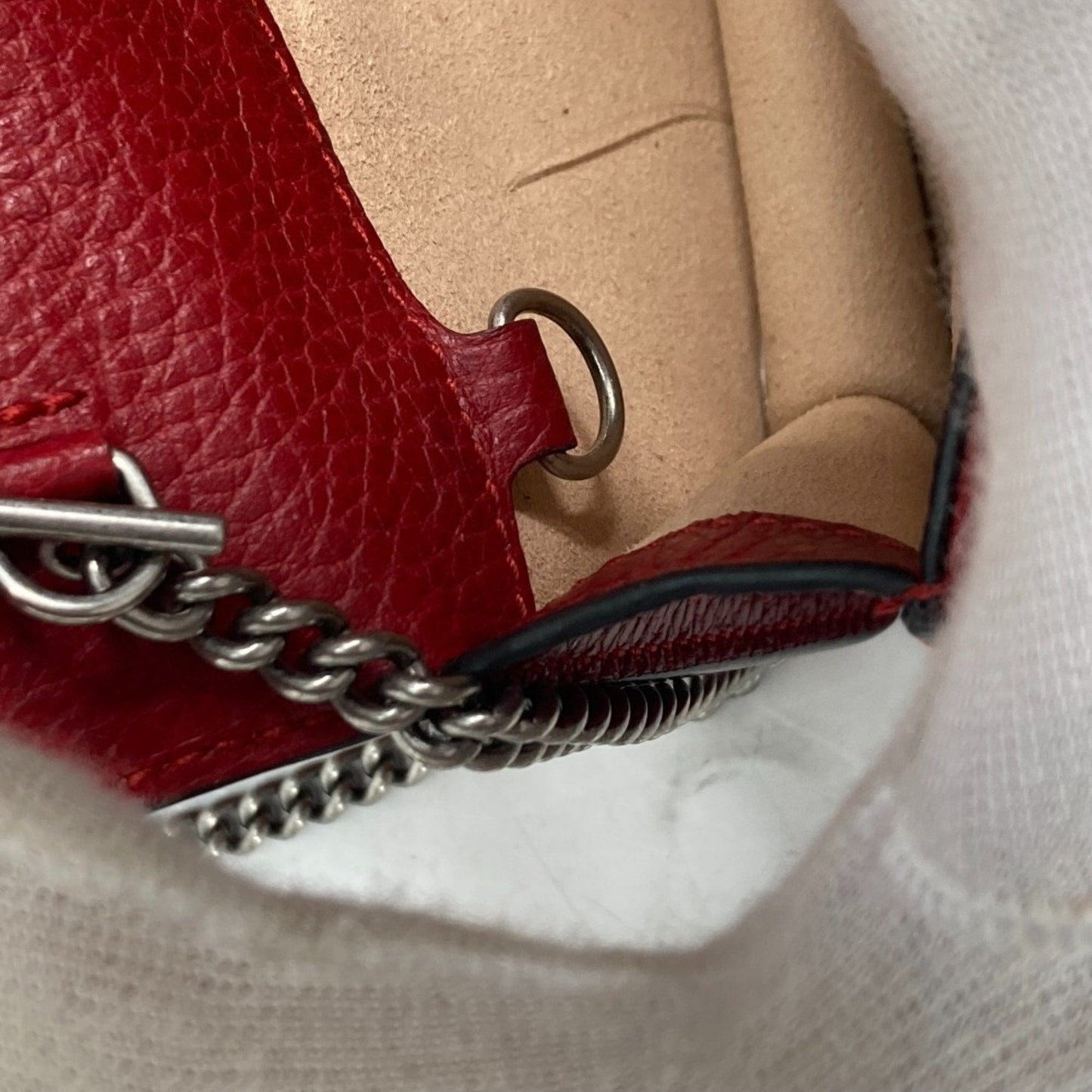 Gucci Red Color Leather Clutch Bag Pouch Shoulder Bag ( )