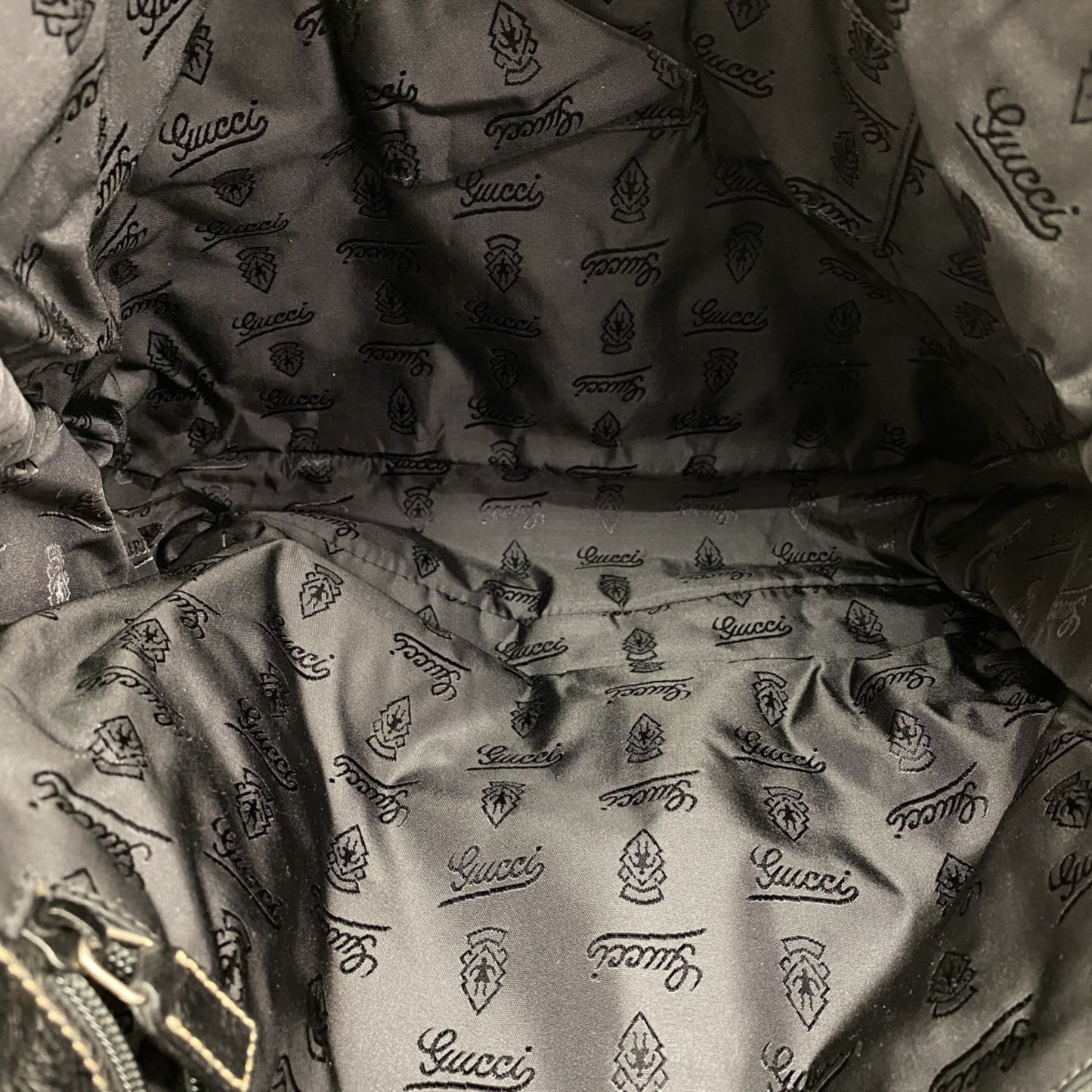 Gucci Black Leather Shoulder Bag ( )