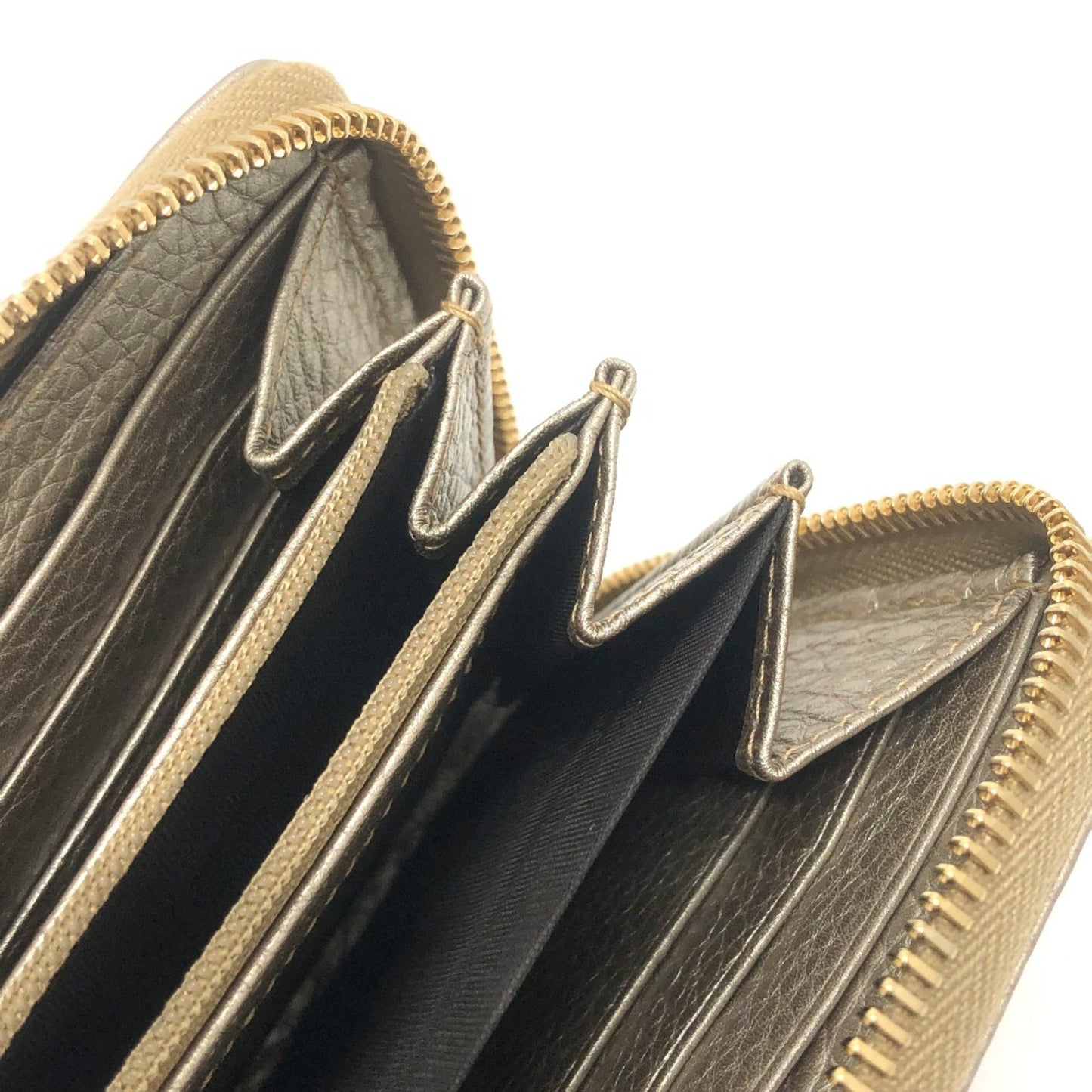 Gucci Gold Leather Long Wallet (Bi-Fold) ( )