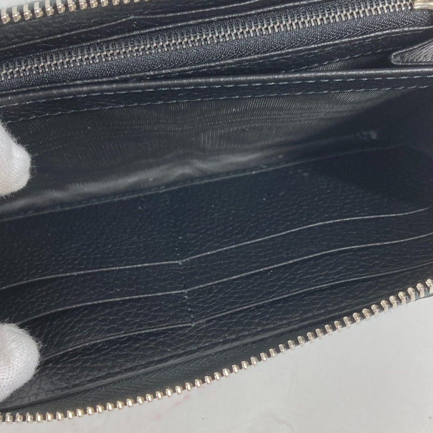 Gucci Black Leather Long Wallet (Bi-Fold) ( )