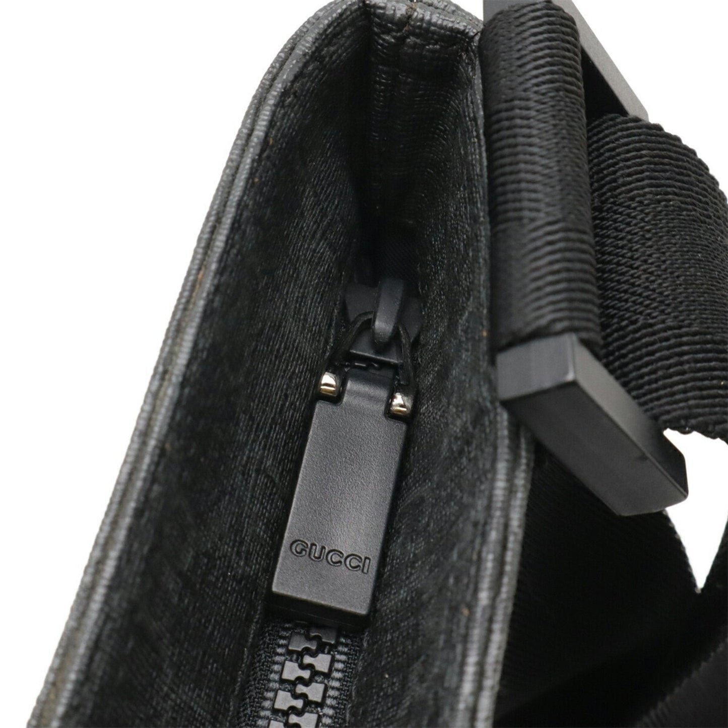 Gucci Black Gray Gg Supreme Leather Shoulder Bag ( )