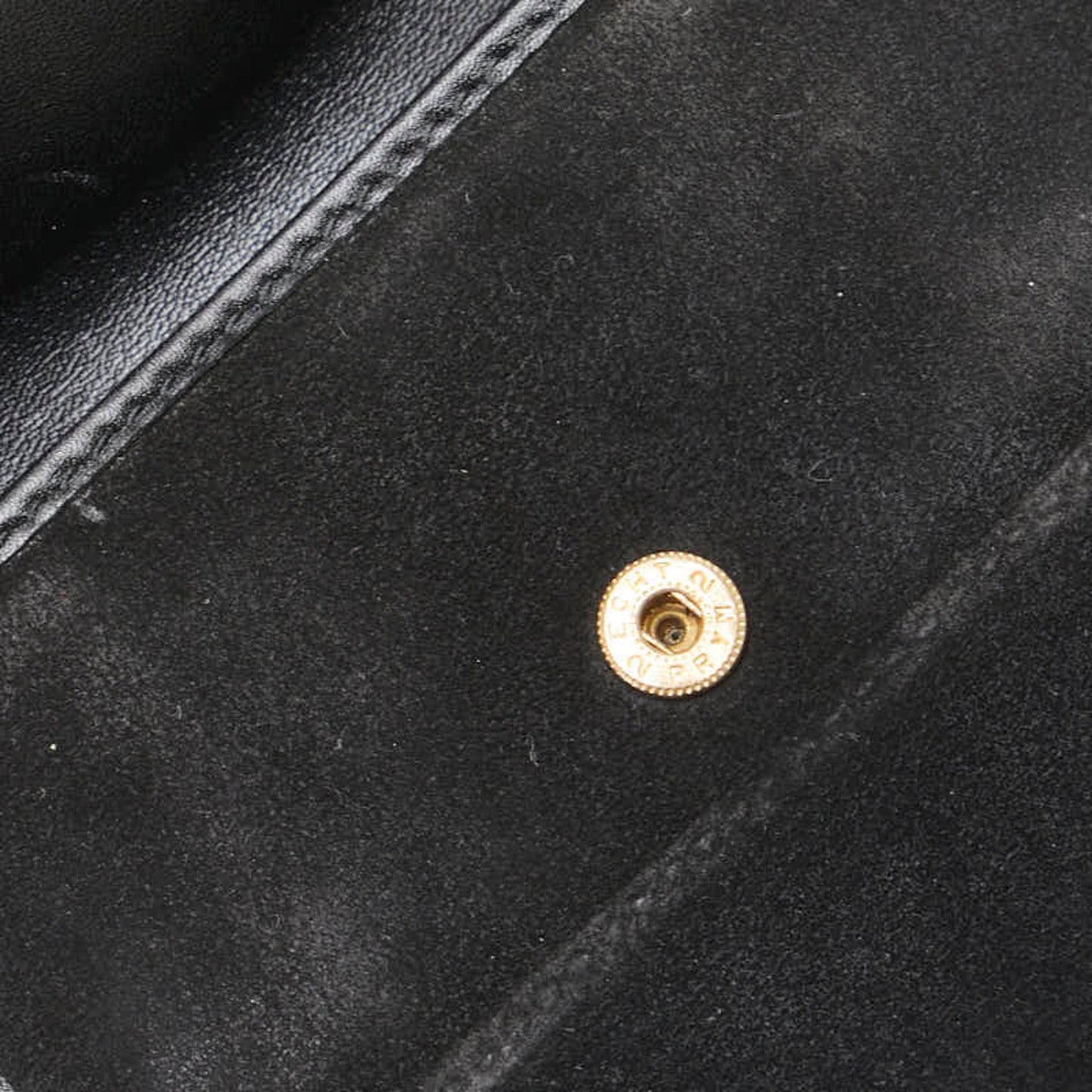 Gucci Gold Black Leather Suede Wallet (Tri-Fold) ( )
