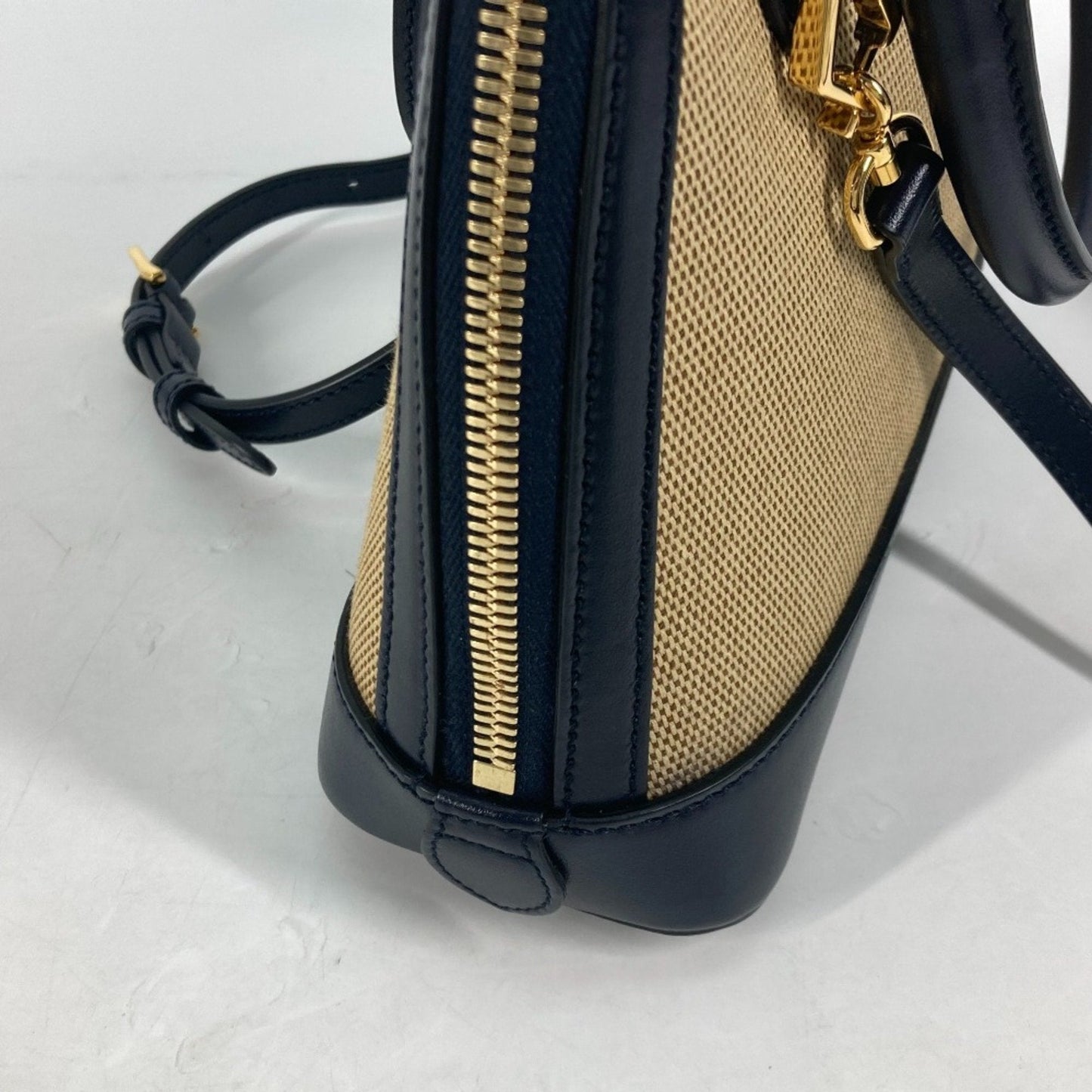 Gucci Beige Dark Navy Canvas Leather Handbag Shoulder Bag ( )