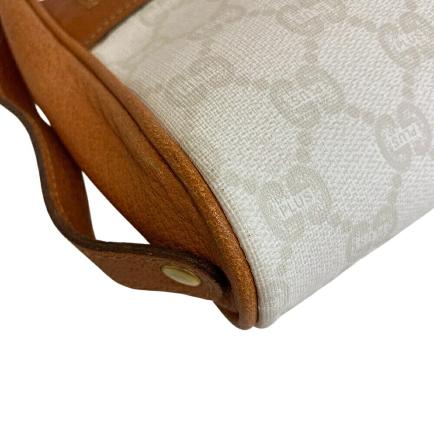 Gucci Gg Plus White Pvc Clutch Bag ( )
