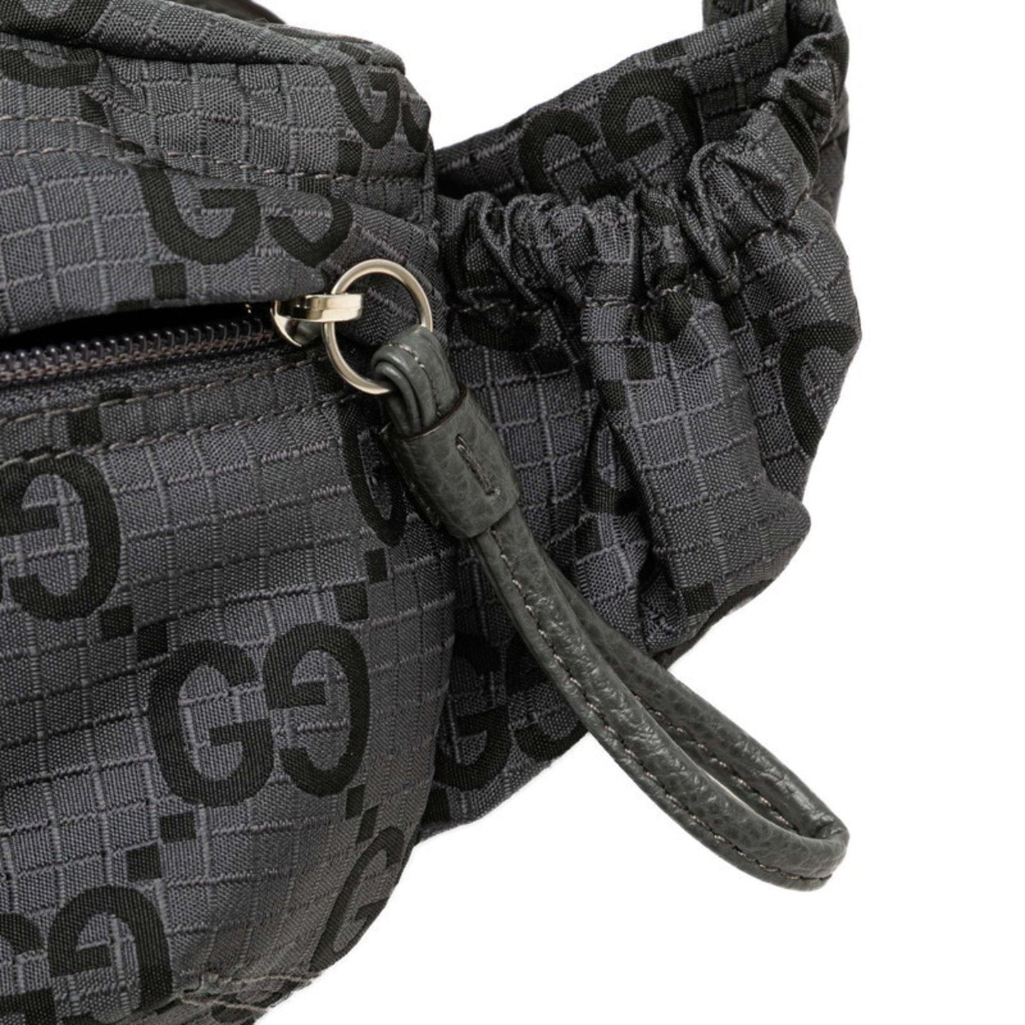 Gucci Gray Nylon Leather Fanny Pack ( )