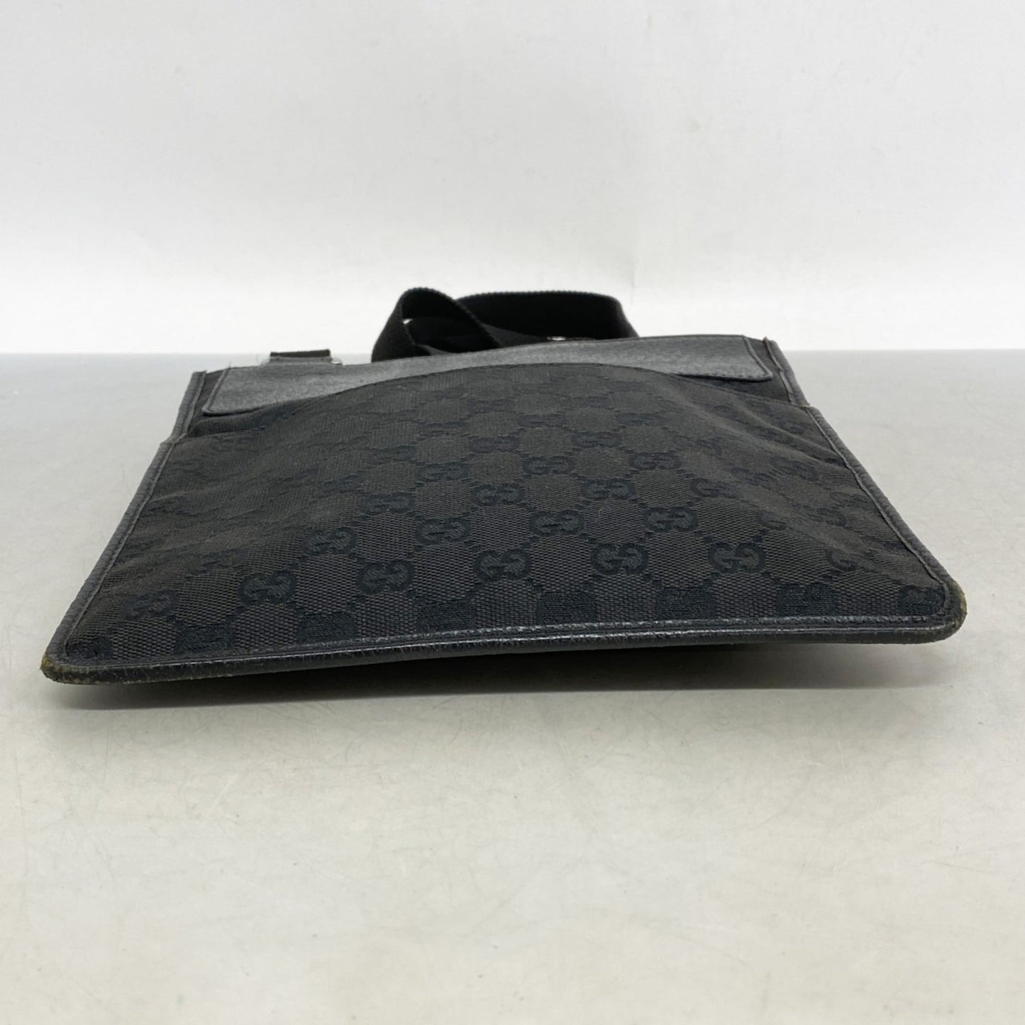 Gucci Black Canvas Shoulder Bag ( )