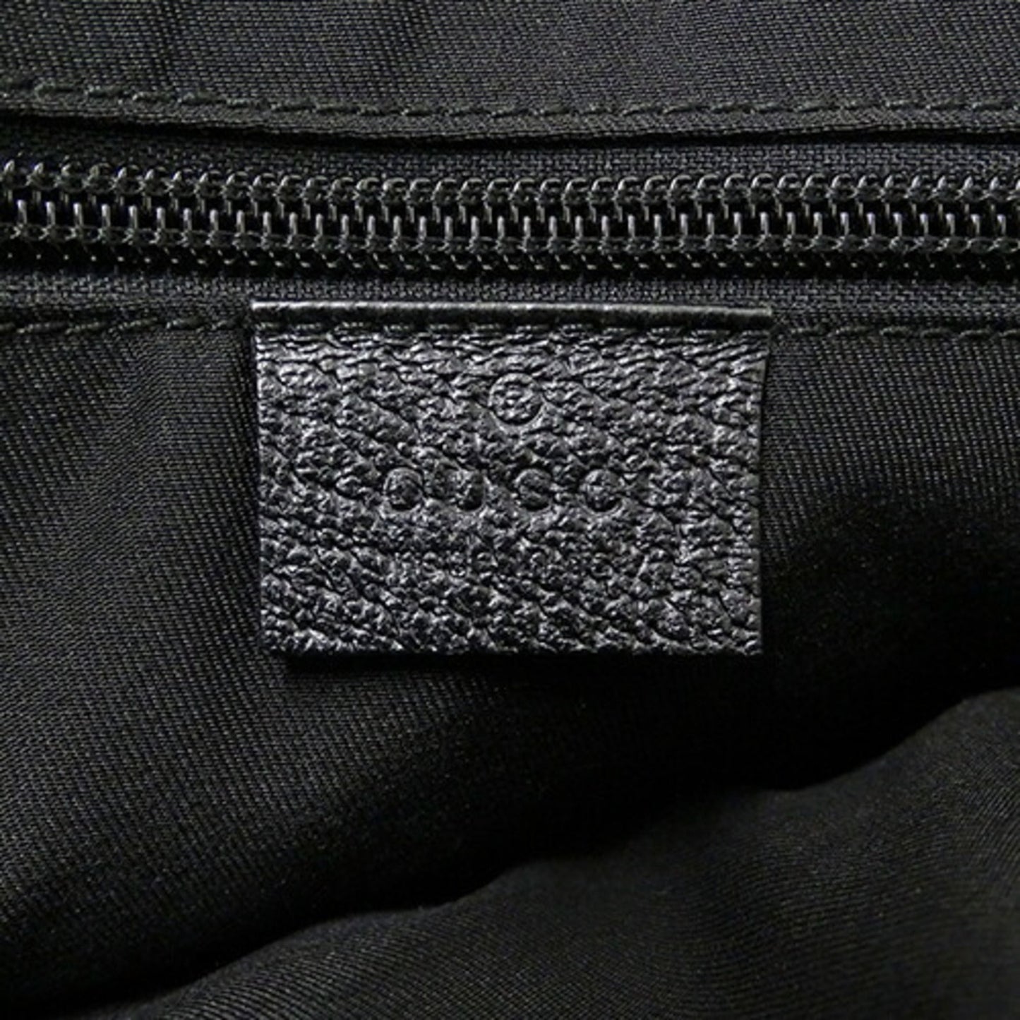 Gucci Black Gg Canvas Shoulder Bag ( )
