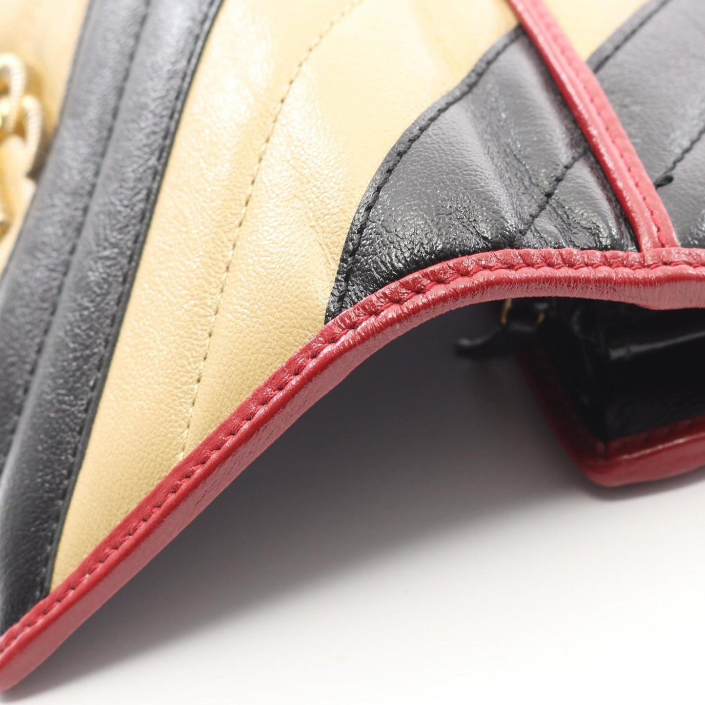 Gucci Beige Black Red Color Leather Long Wallet (Bi-Fold) ( )