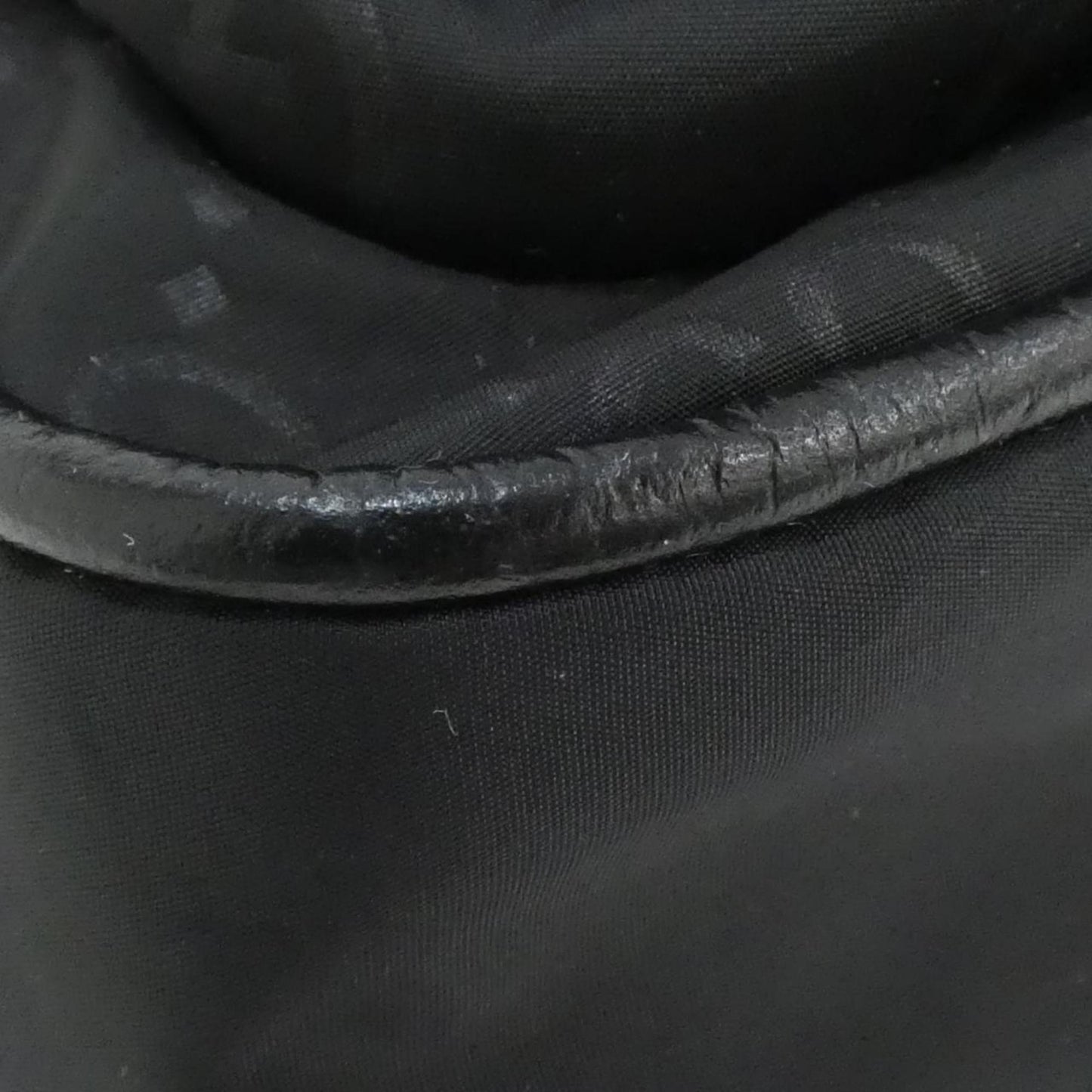 Gucci Black Shoulder Bag ( )