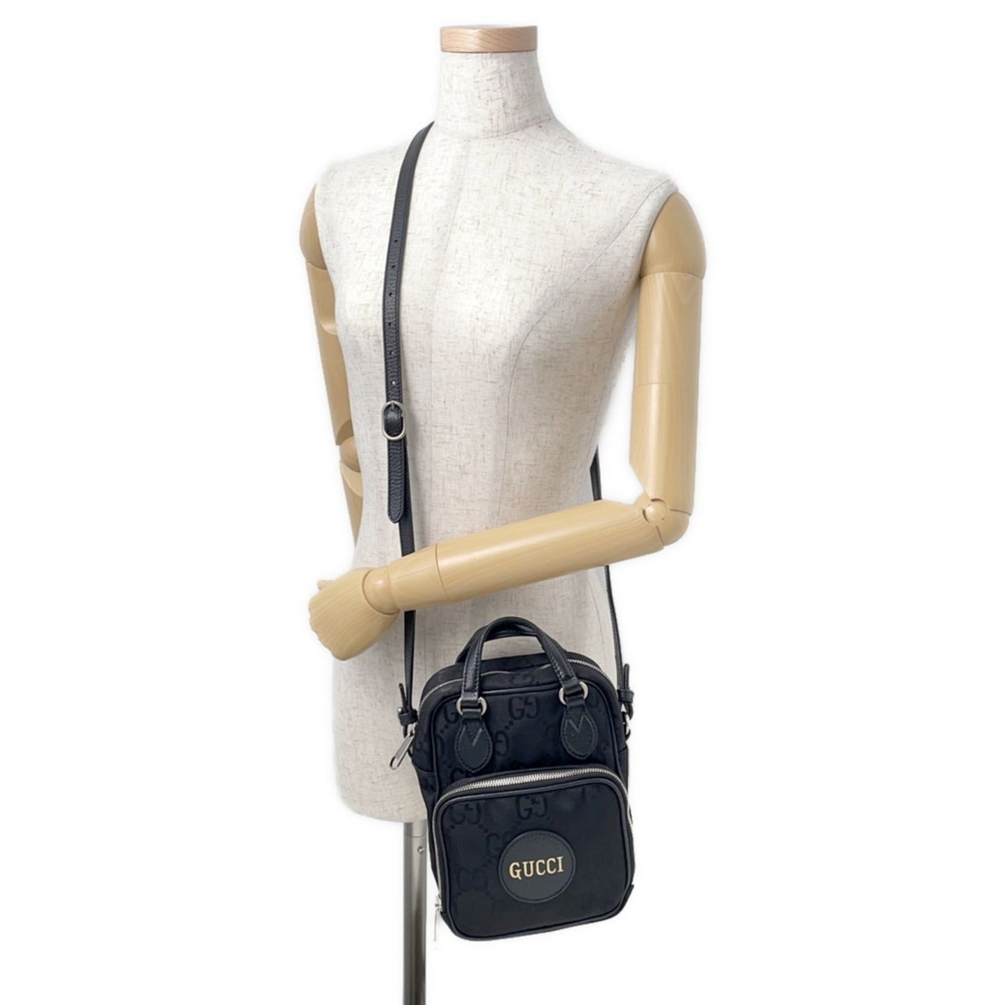 Gucci Black Nylon Leather Handbag Shoulder Bag ( )