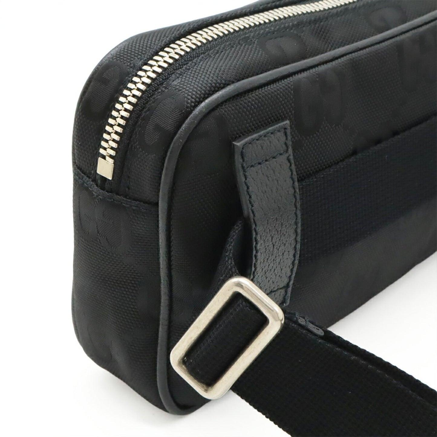 Gucci Black Nylon Canvas Leather Fanny Pack Sling Bag ( )