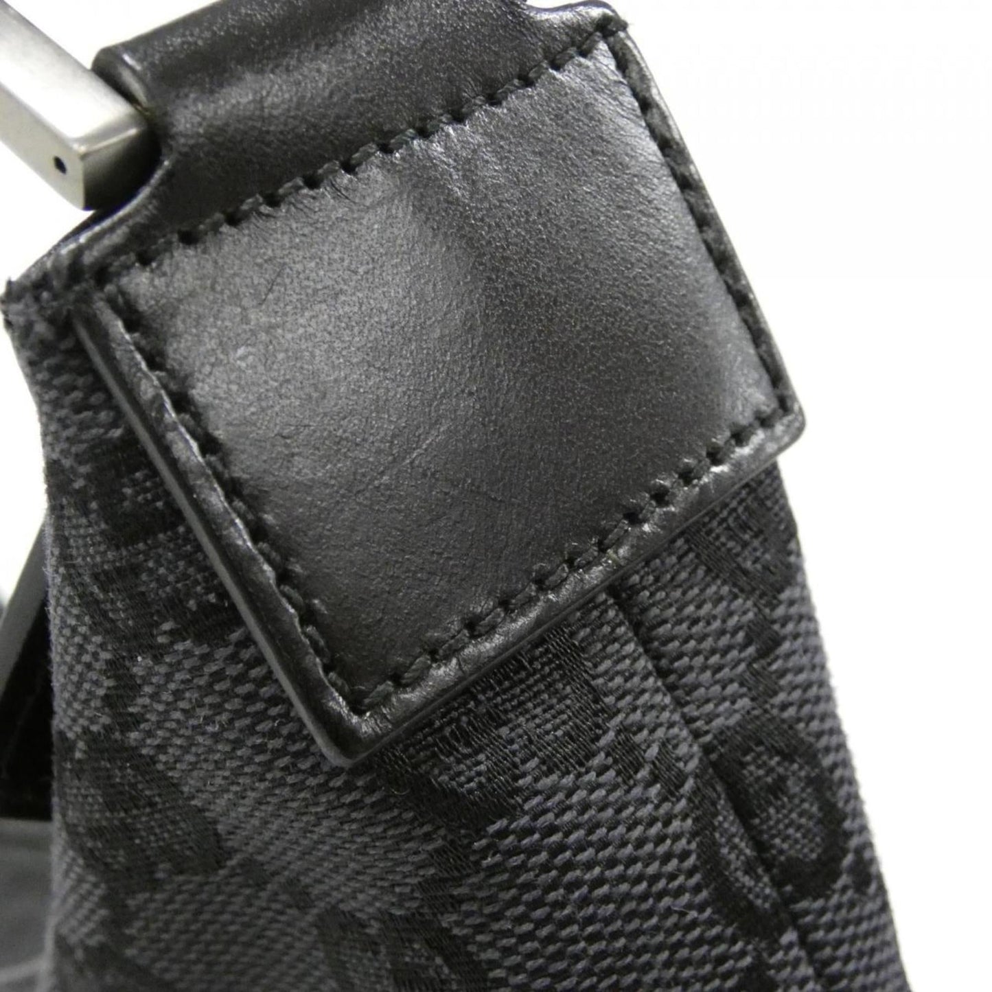 Gucci Black Gg Canvas Shoulder Bag ( )