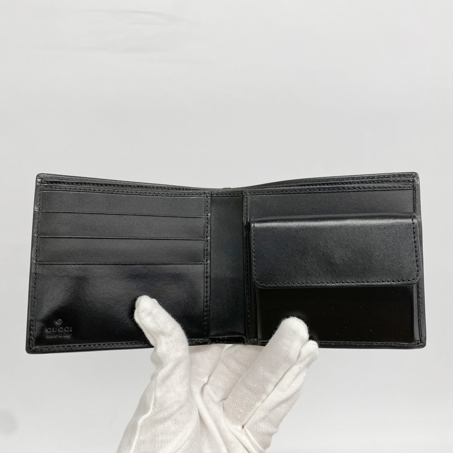 Gucci Black Leather Wallet (Bi-Fold) ( )
