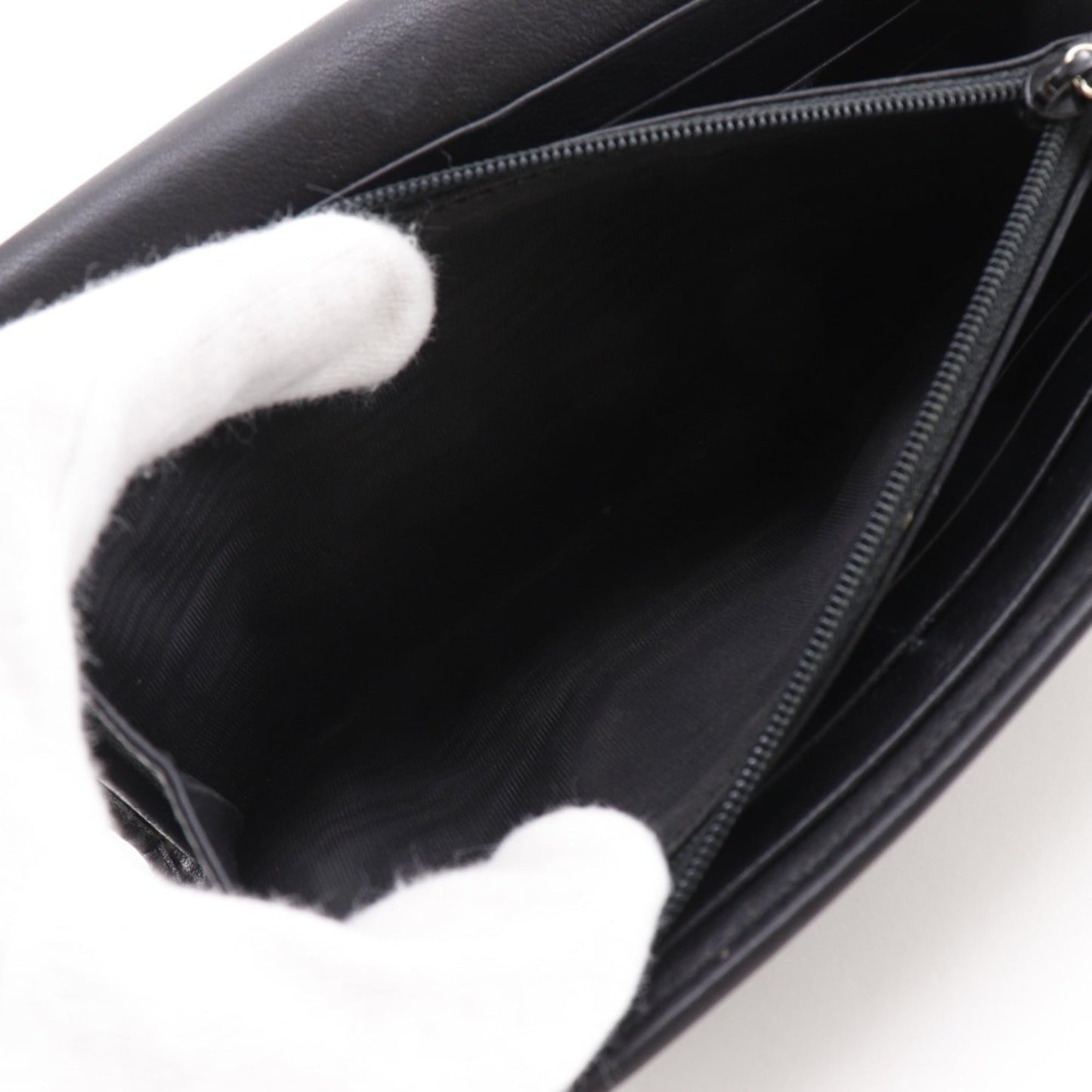 Gucci Black Leather Long Wallet (Bi-Fold) ( )