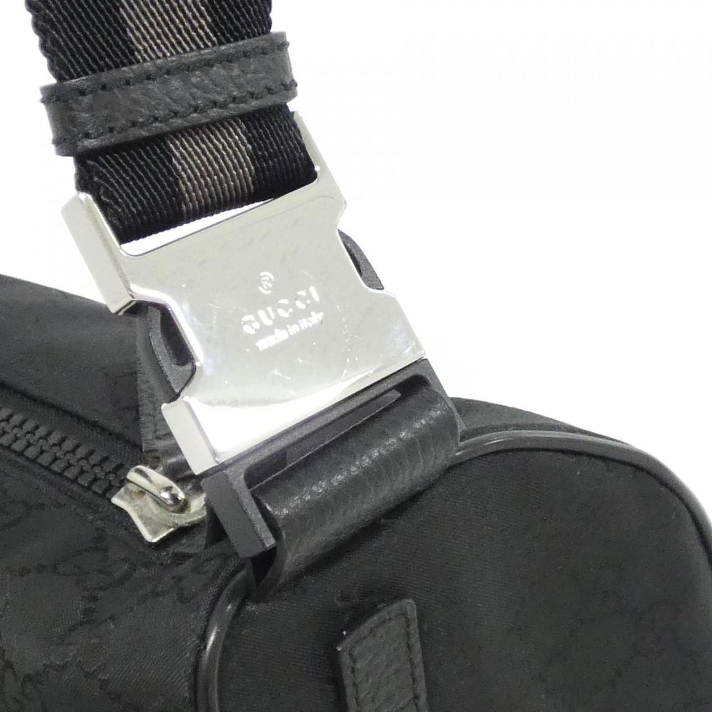 Gucci Black Nylon Fanny Pack ( )