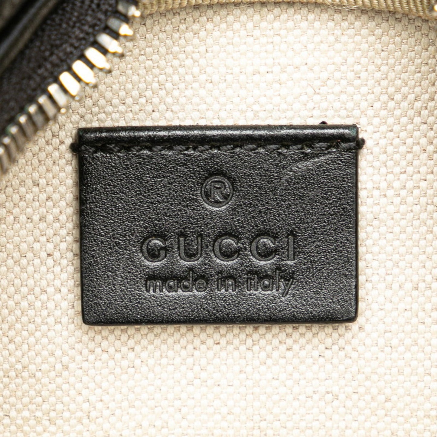 Gucci Black Leather Fanny Pack Sling Bag ( )