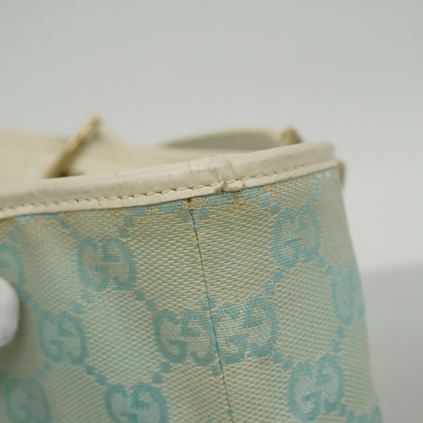 Gucci Light Blue White Canvas Tote Bag ( )