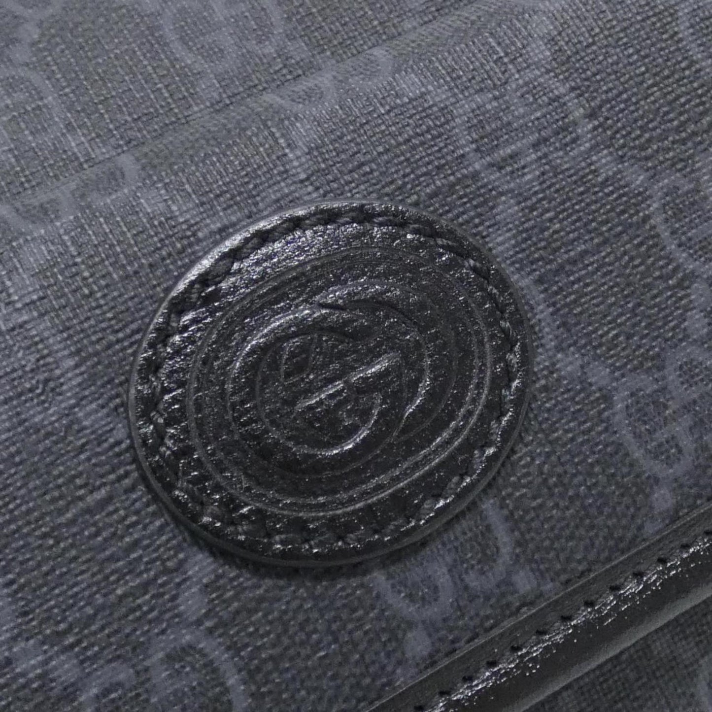 Gucci Black Gg Supreme Canvas Shoulder Bag ( )