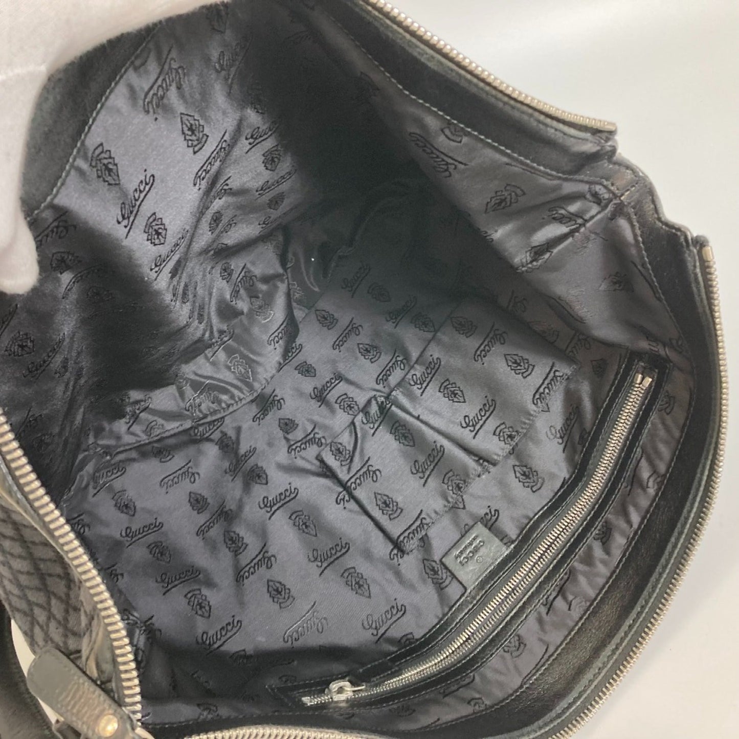 Gucci Black Cloth Shoulder Bag ( )
