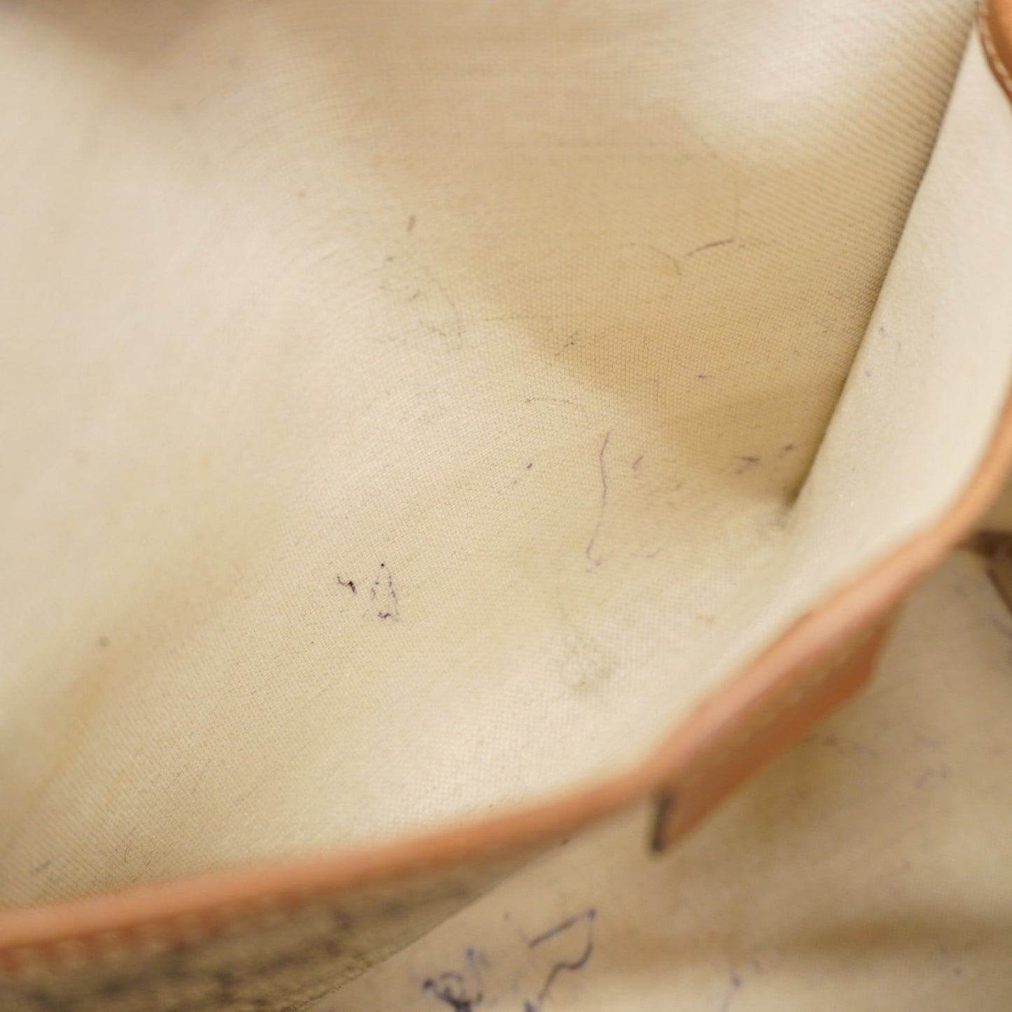 Gucci Brown Pvc Tote Bag ( )