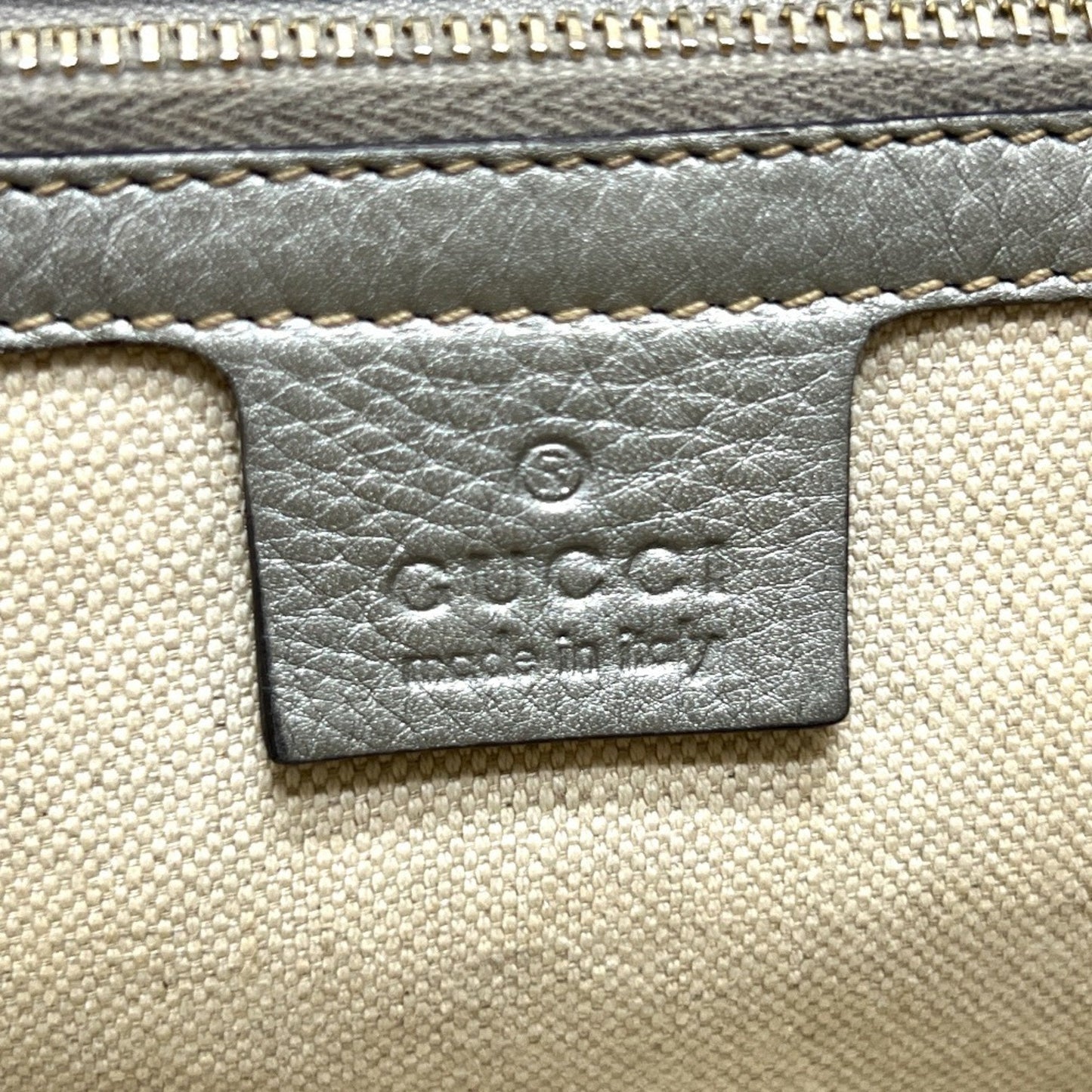 Gucci Silver Leather Handbag ( )