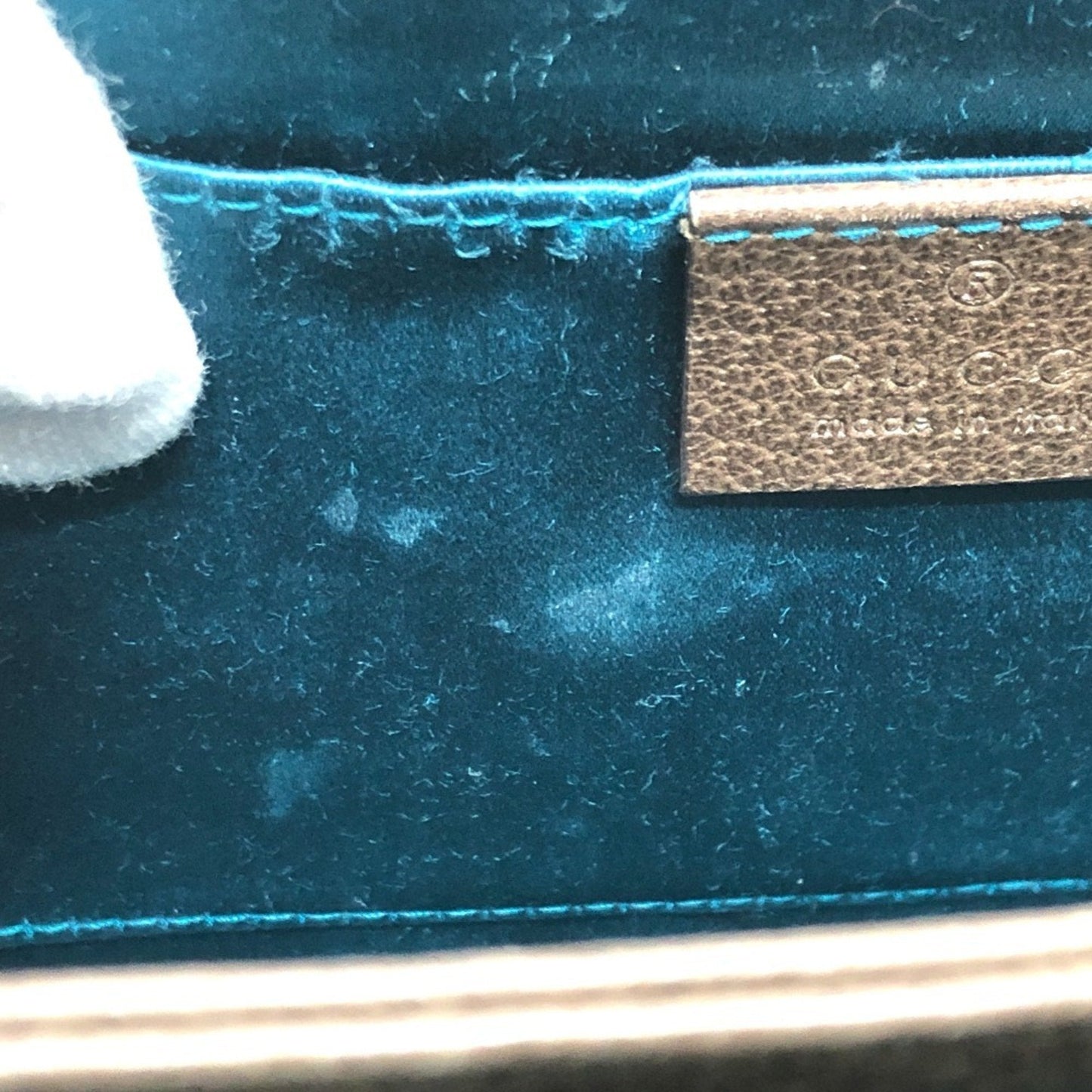 Gucci Brown Gg Supreme Shoulder Bag ( )